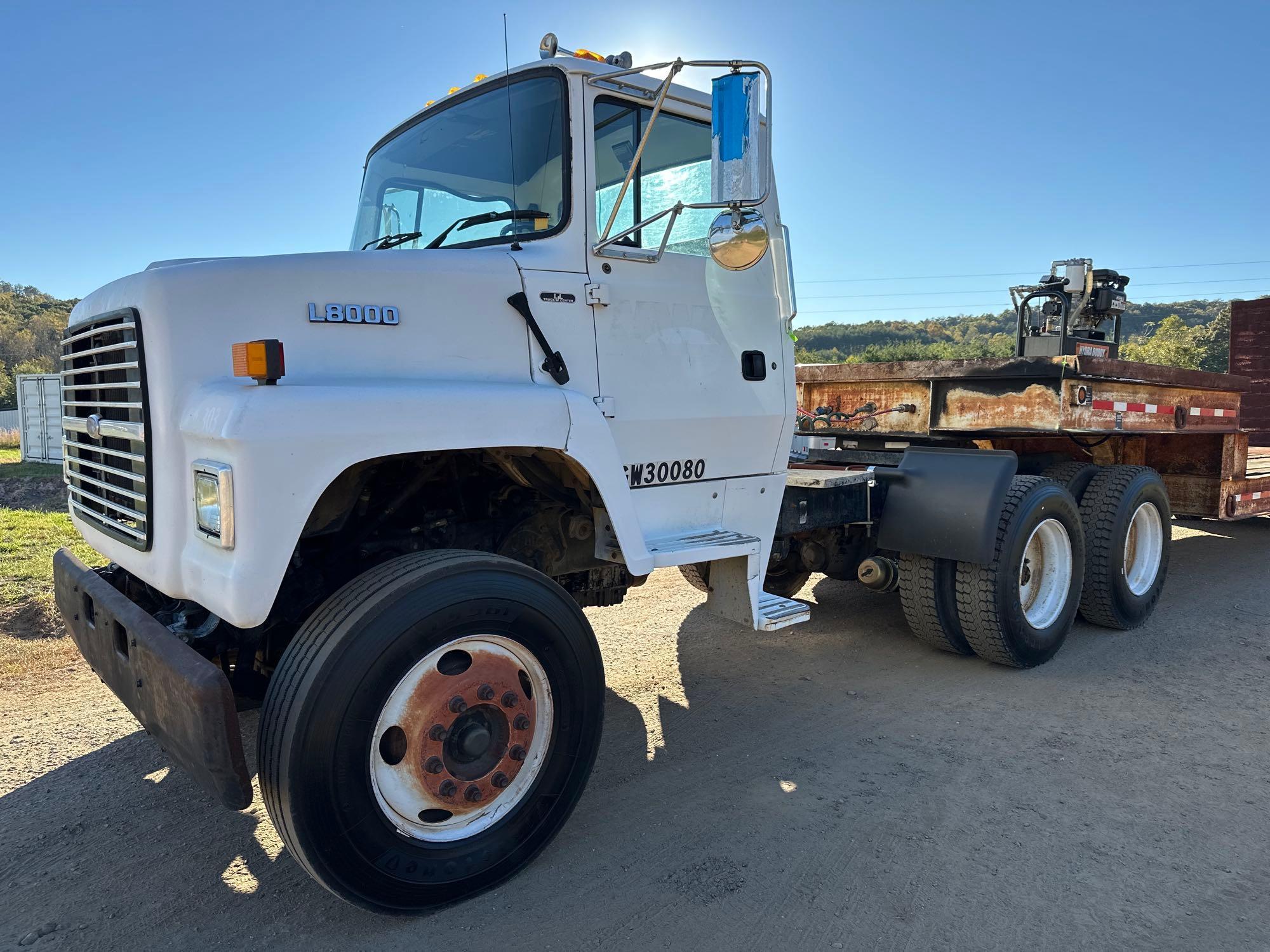 1996 Ford LNT8000