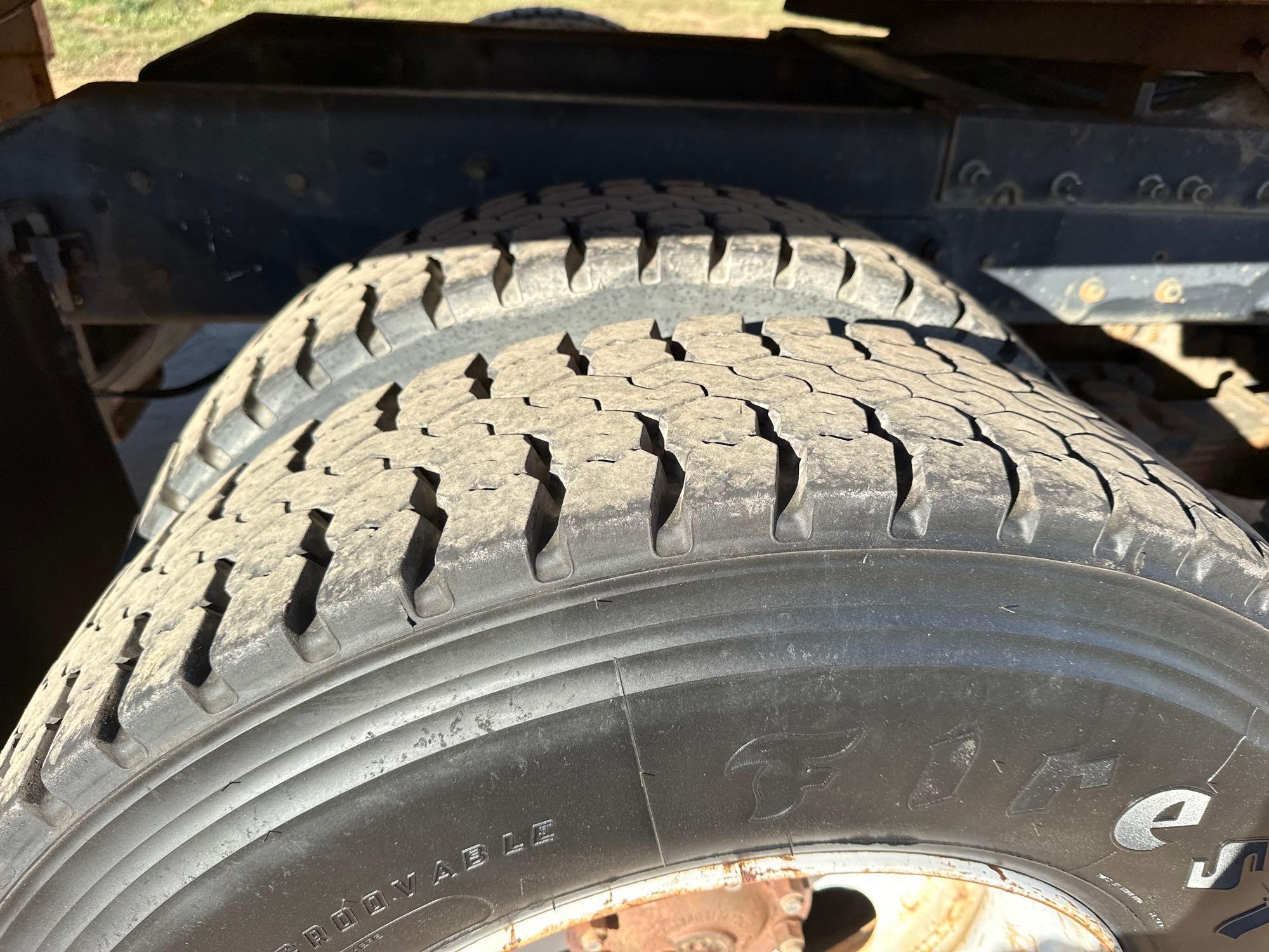1996 Ford LNT8000
