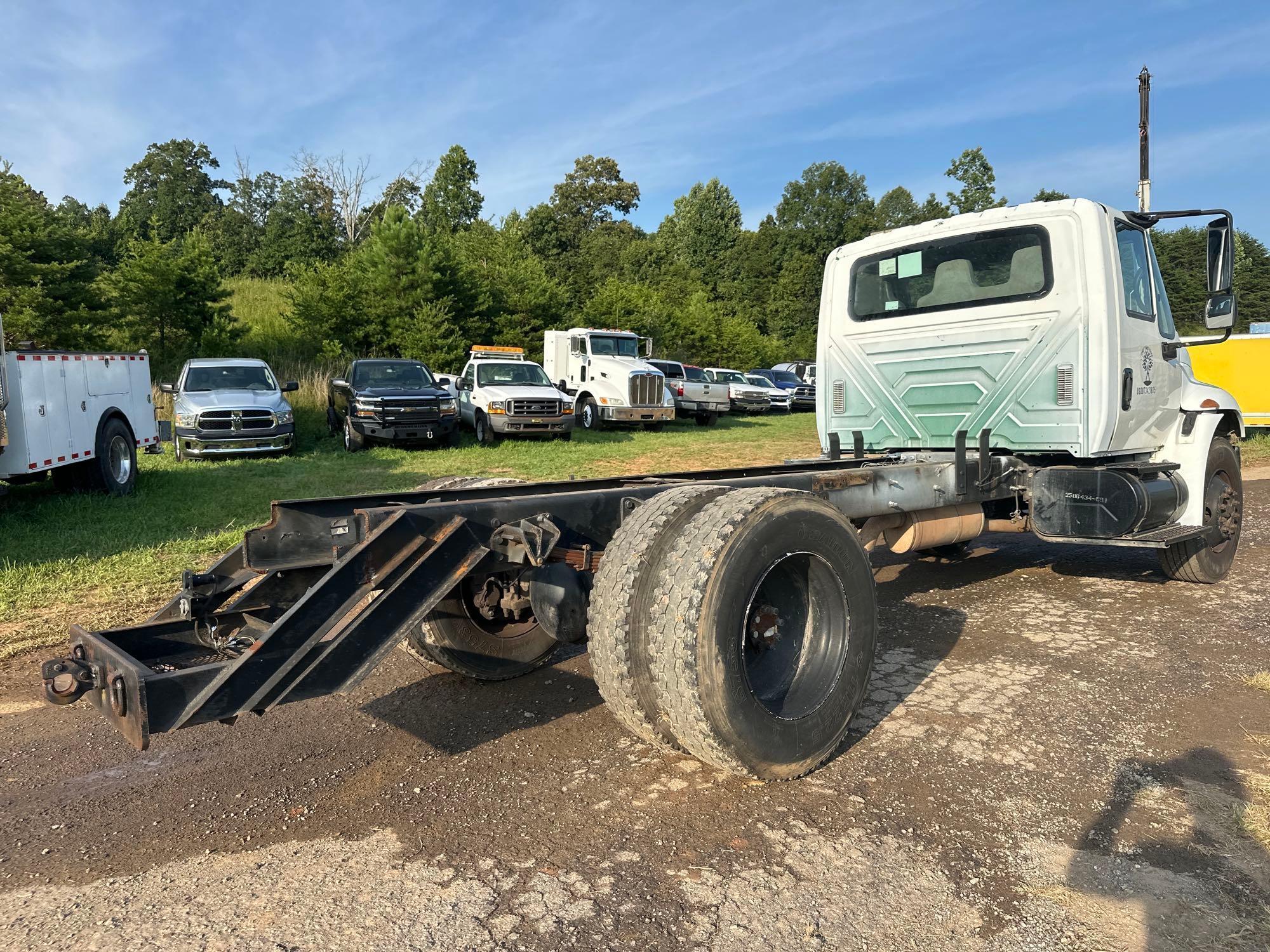 2002 International 4300