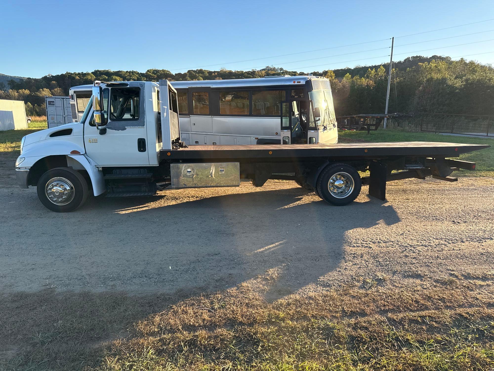 2002 International 4300