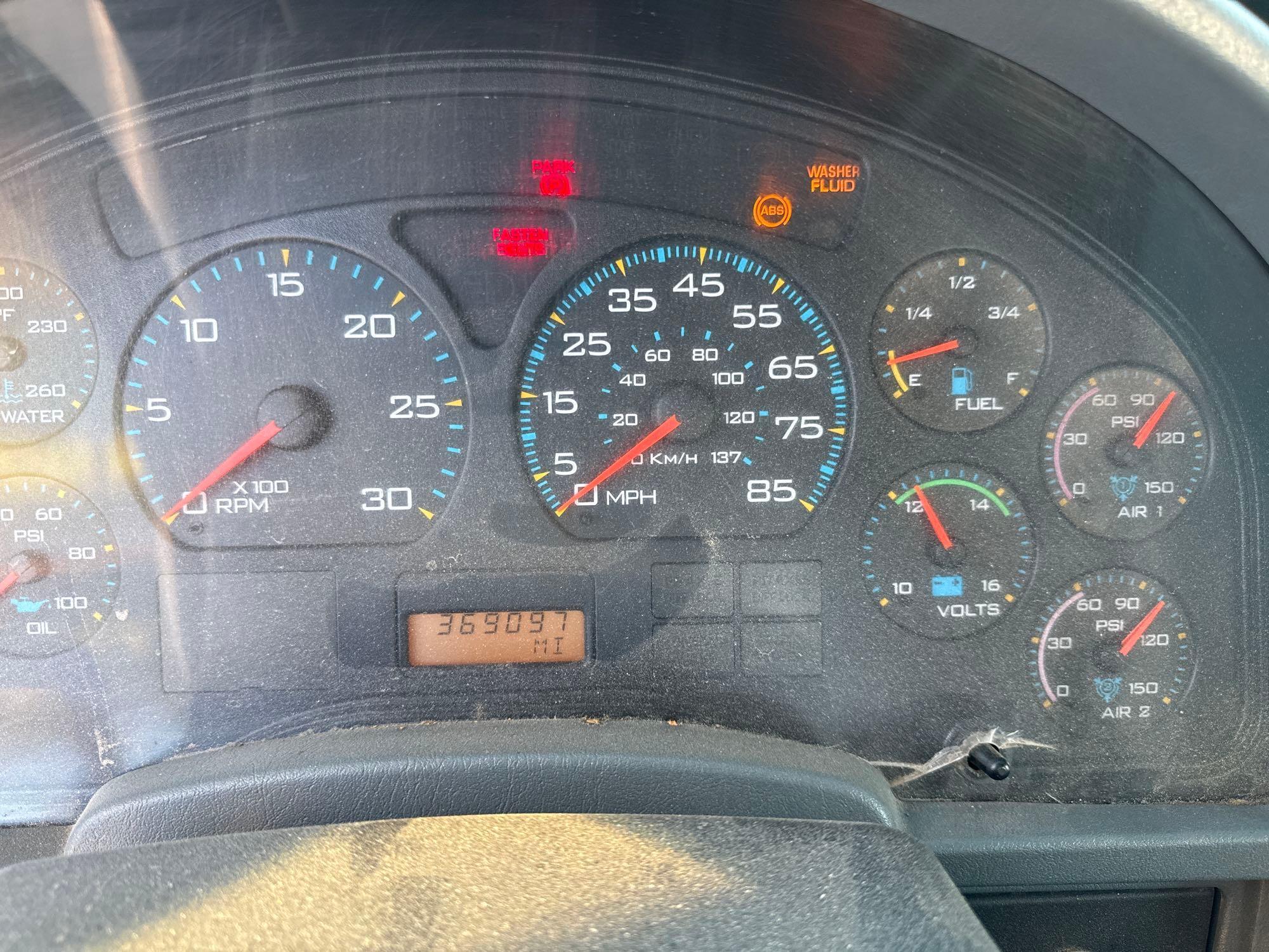 2002 International 4300
