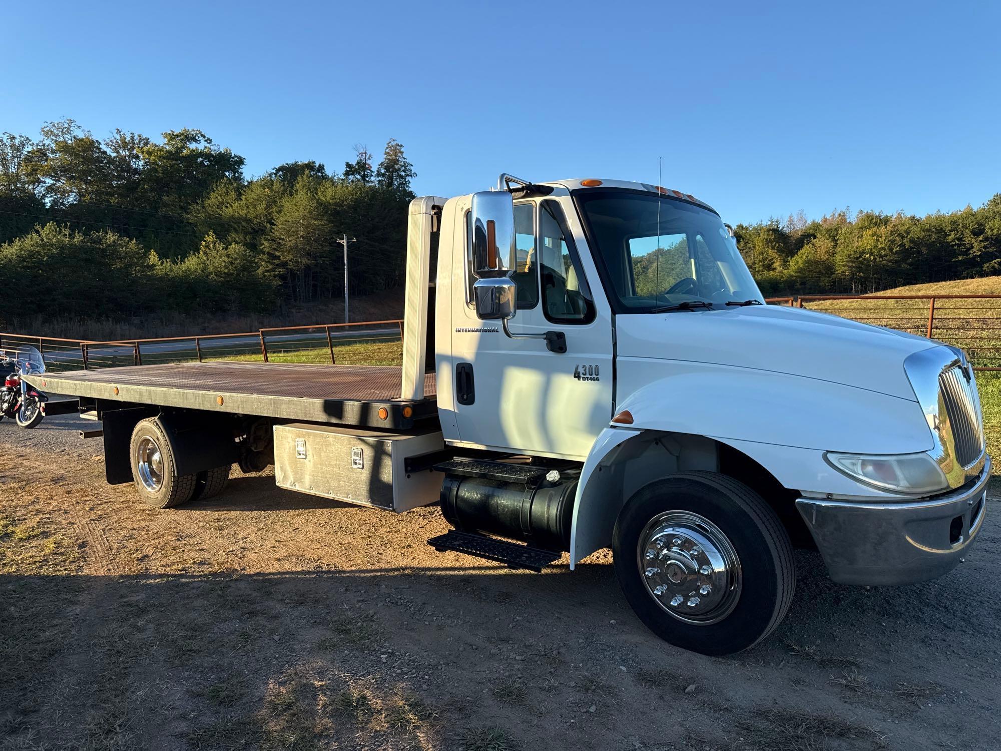 2002 International 4300