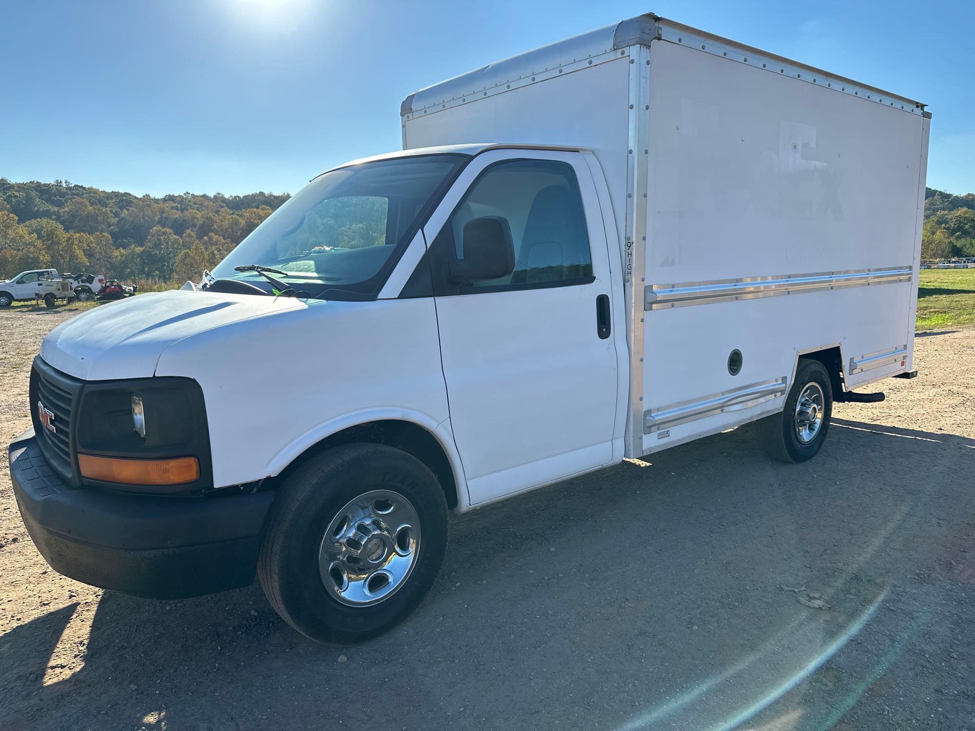 2014 GMC savana