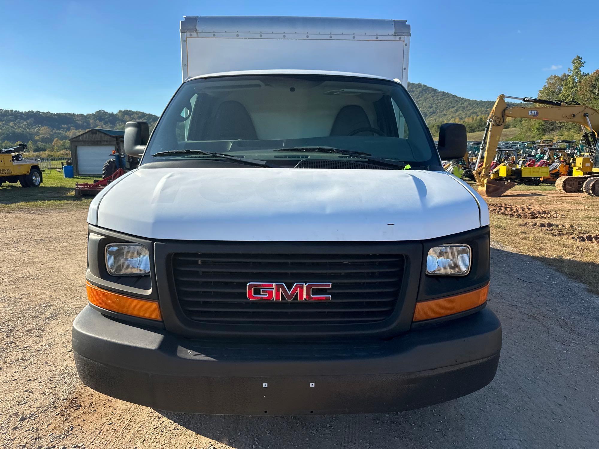 2014 GMC savana