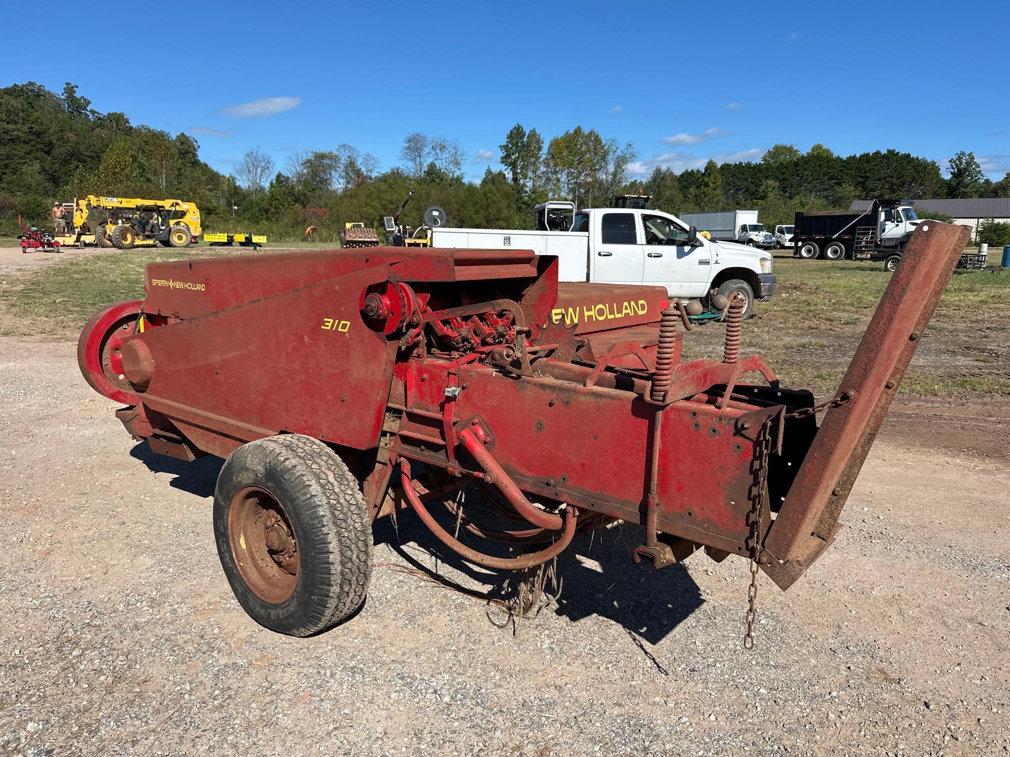 New Holland 310