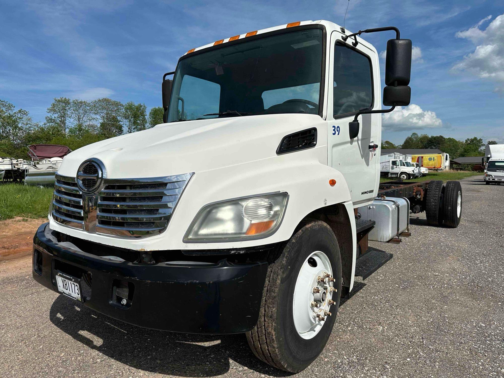 2008 Hino 268