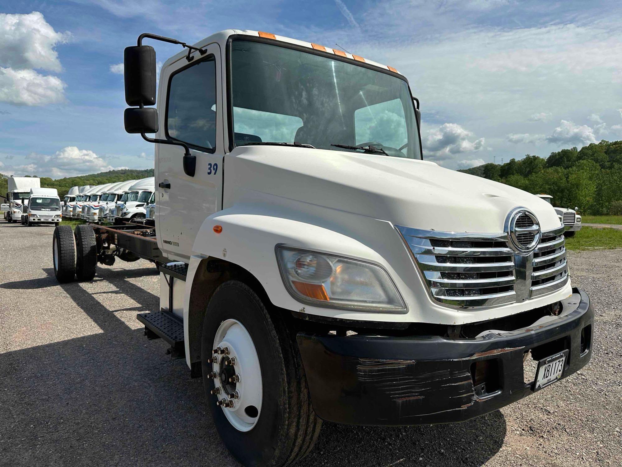 2008 Hino 268