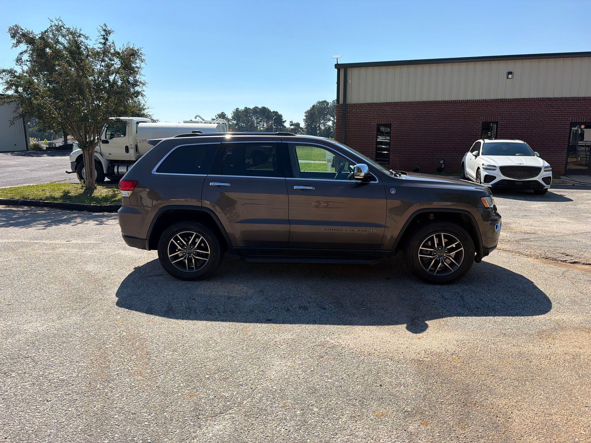 2020 Jeep Grand Cherokee