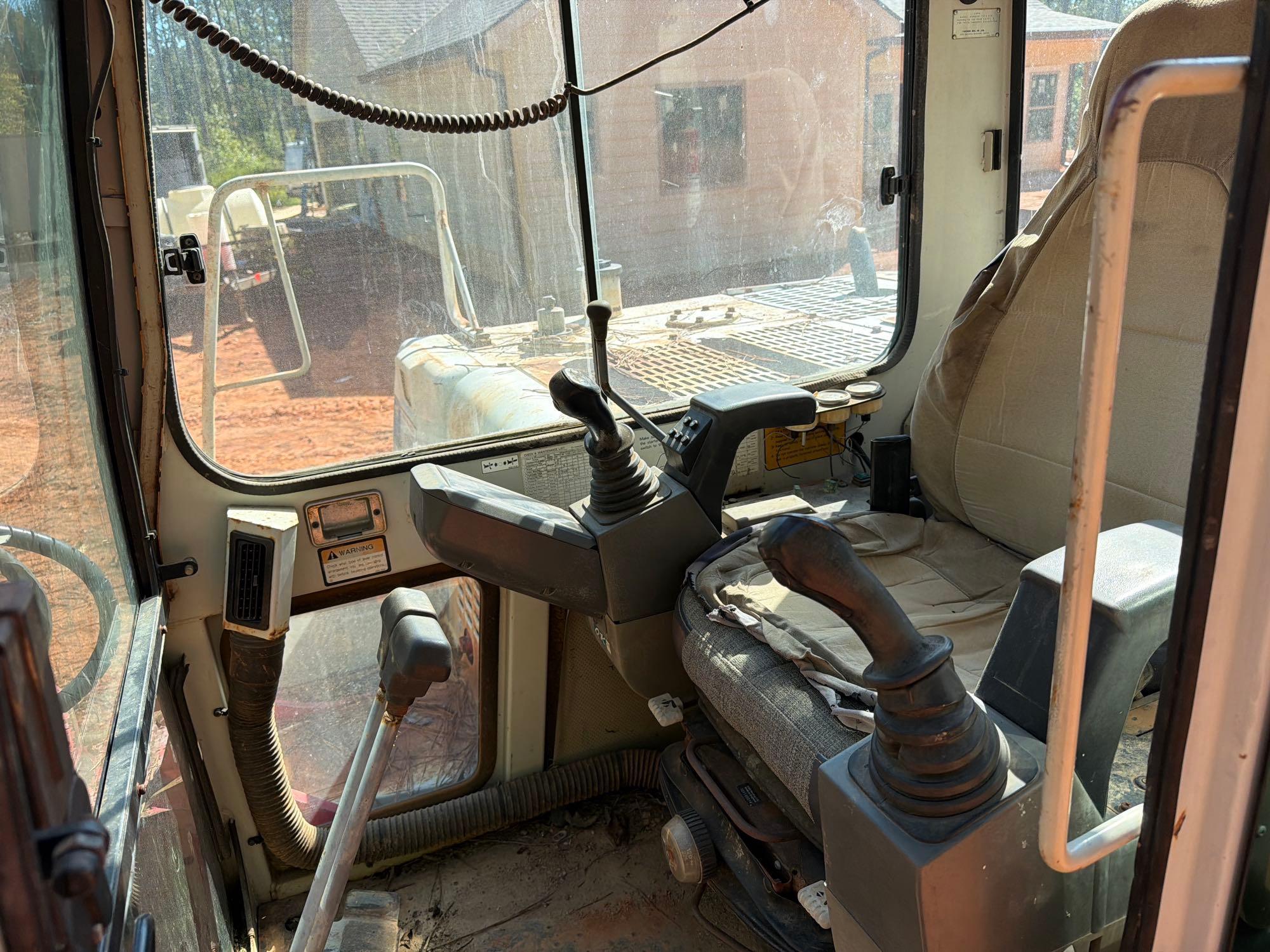 Takeuchi TB175