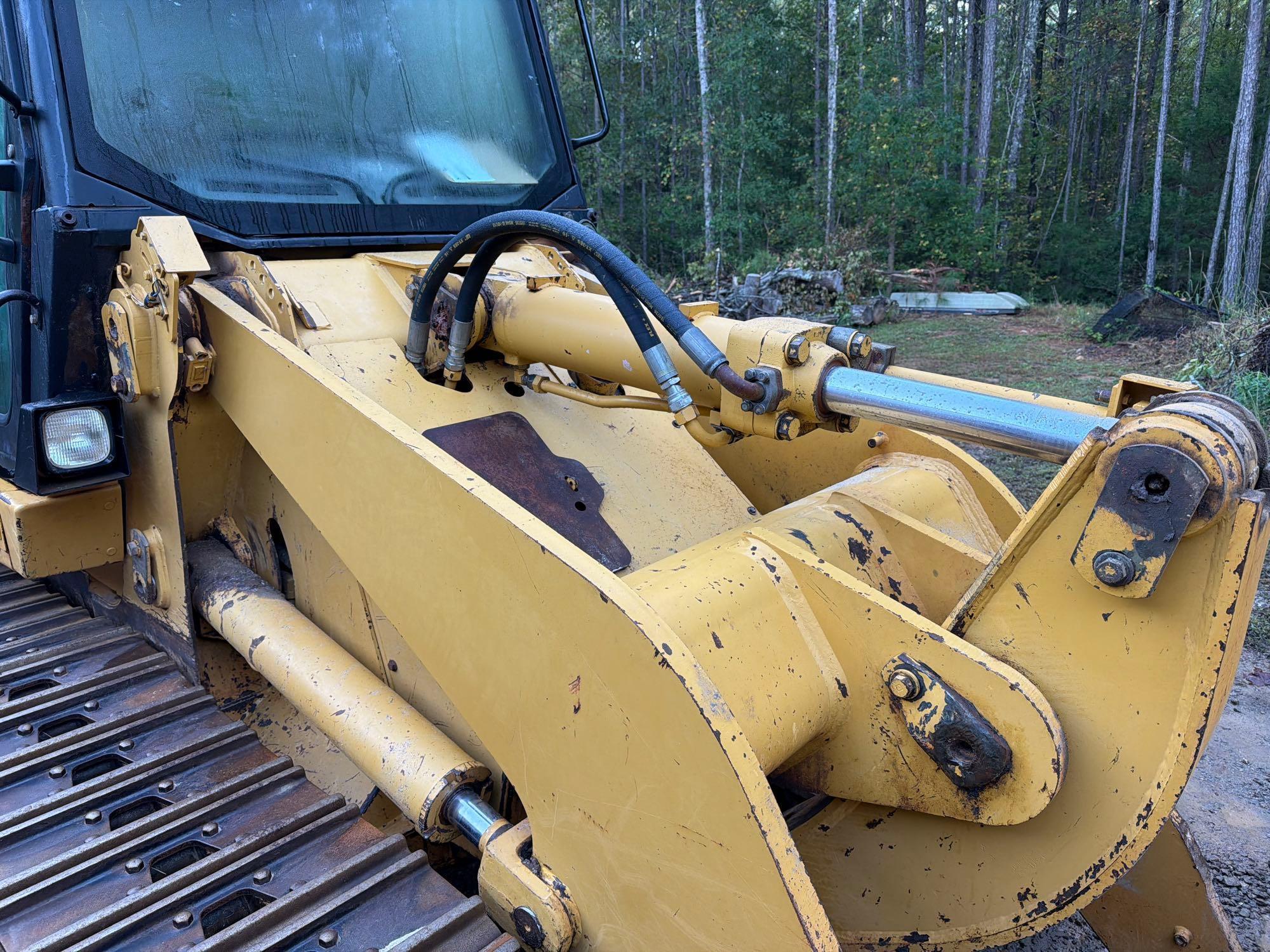 2004 Caterpillar 935C
