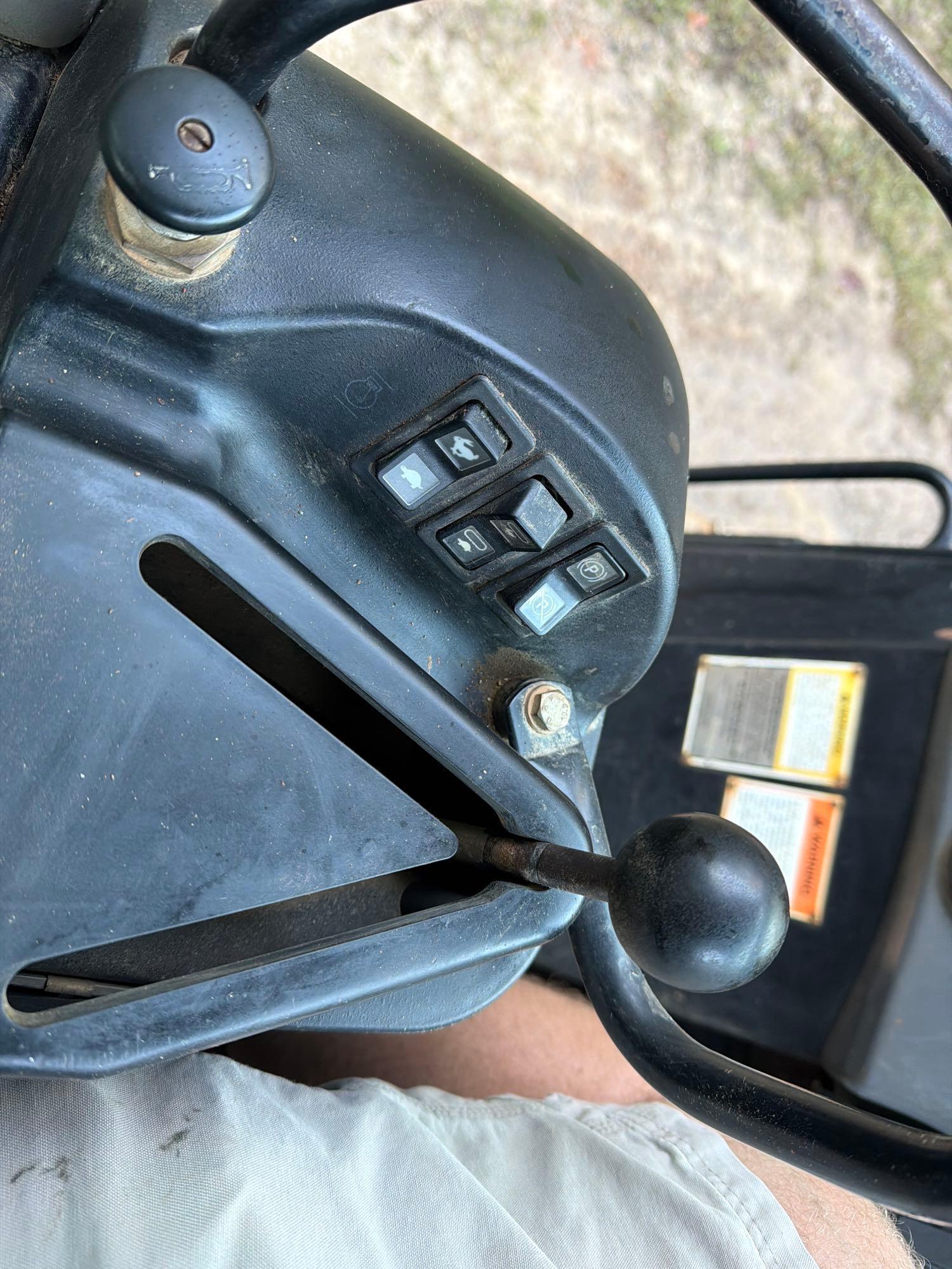 2004 Caterpillar 935C