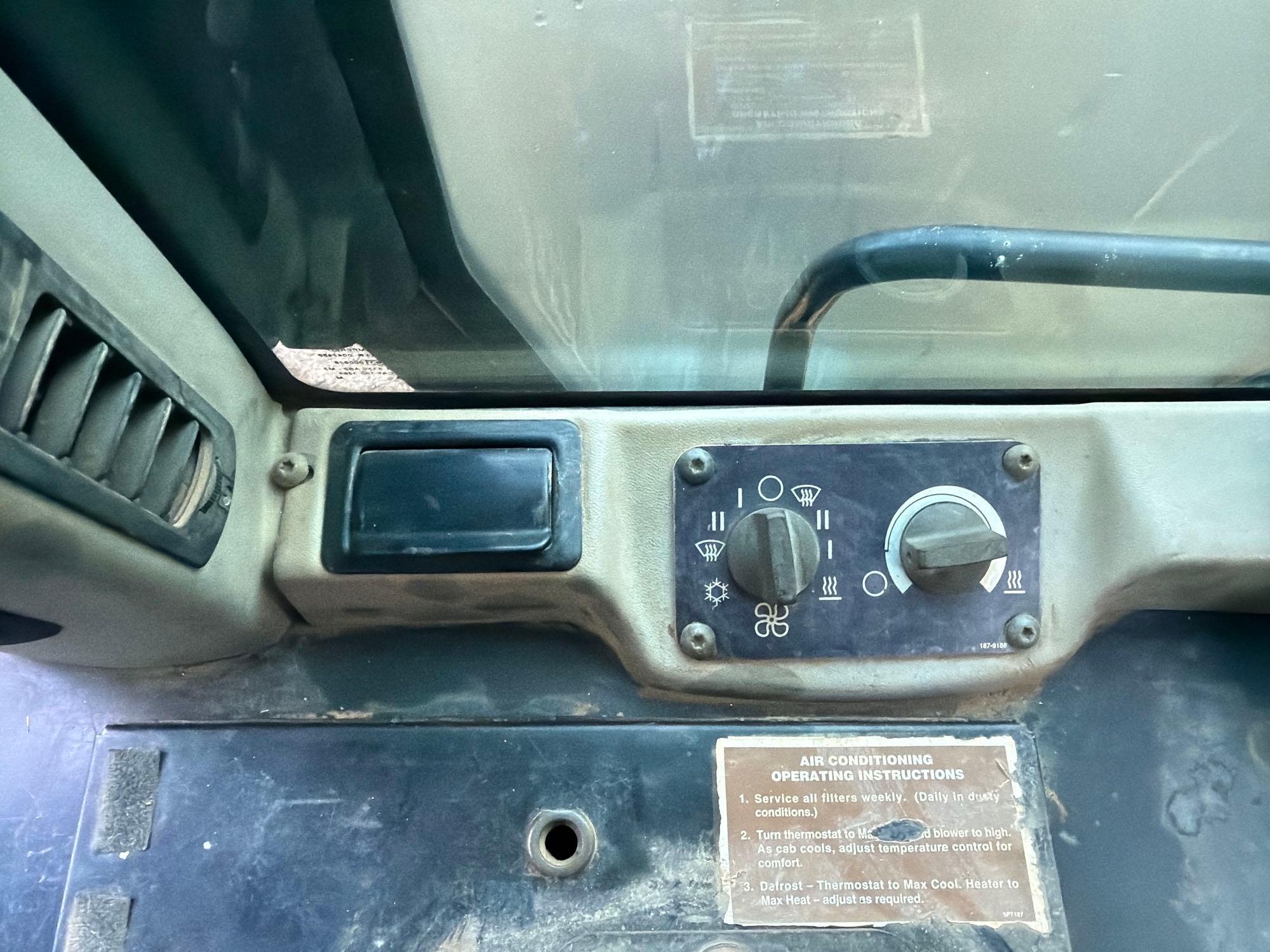 2004 Caterpillar 935C