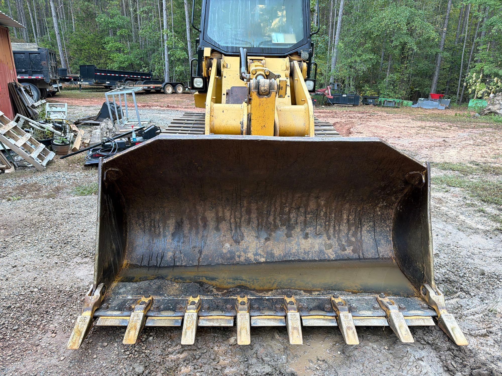 2004 Caterpillar 935C