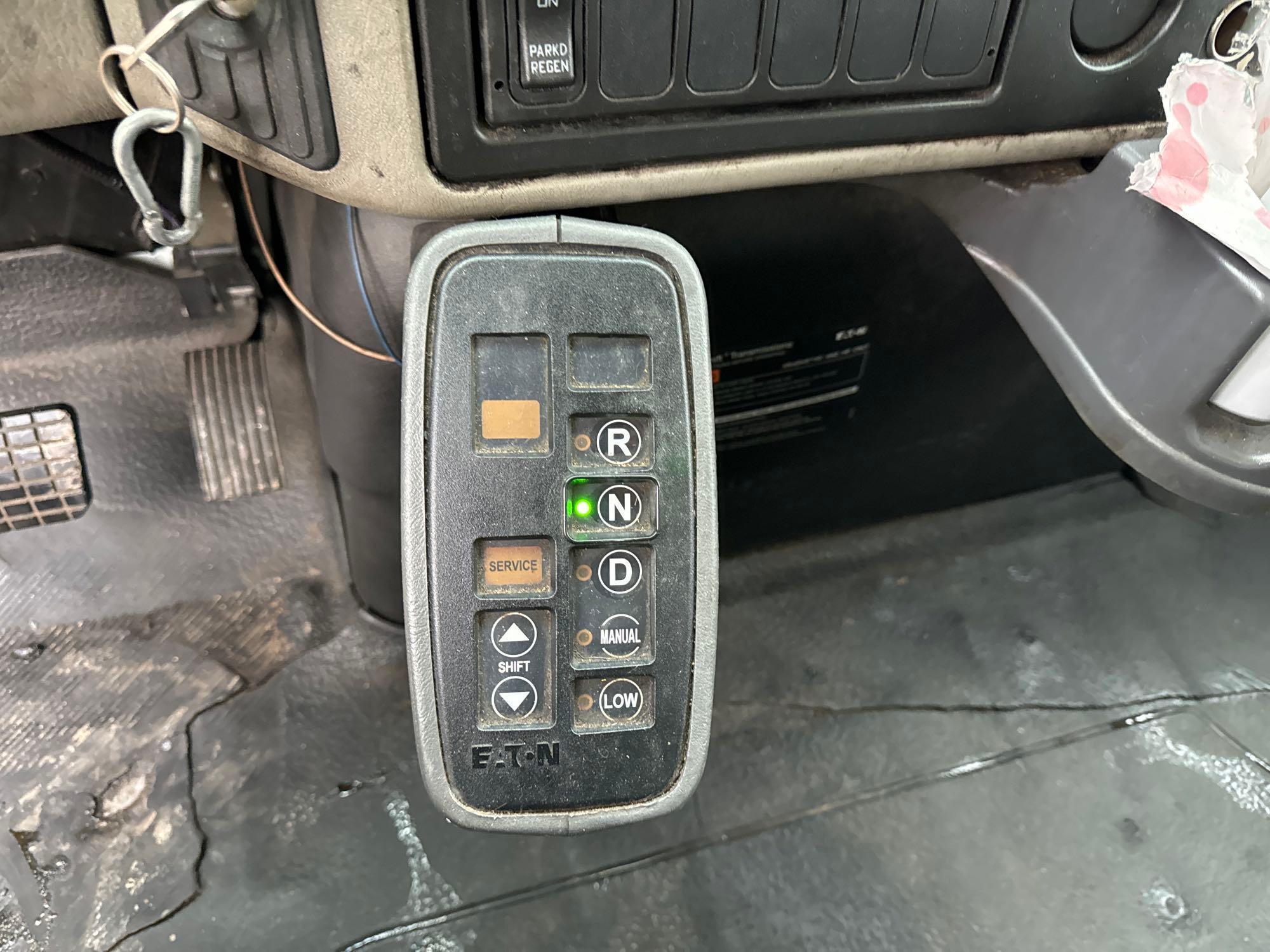 2013 International DuraStar 4300