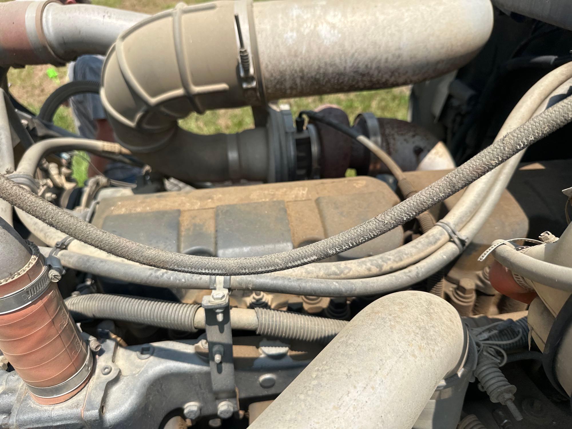 1999 Mack RD688S