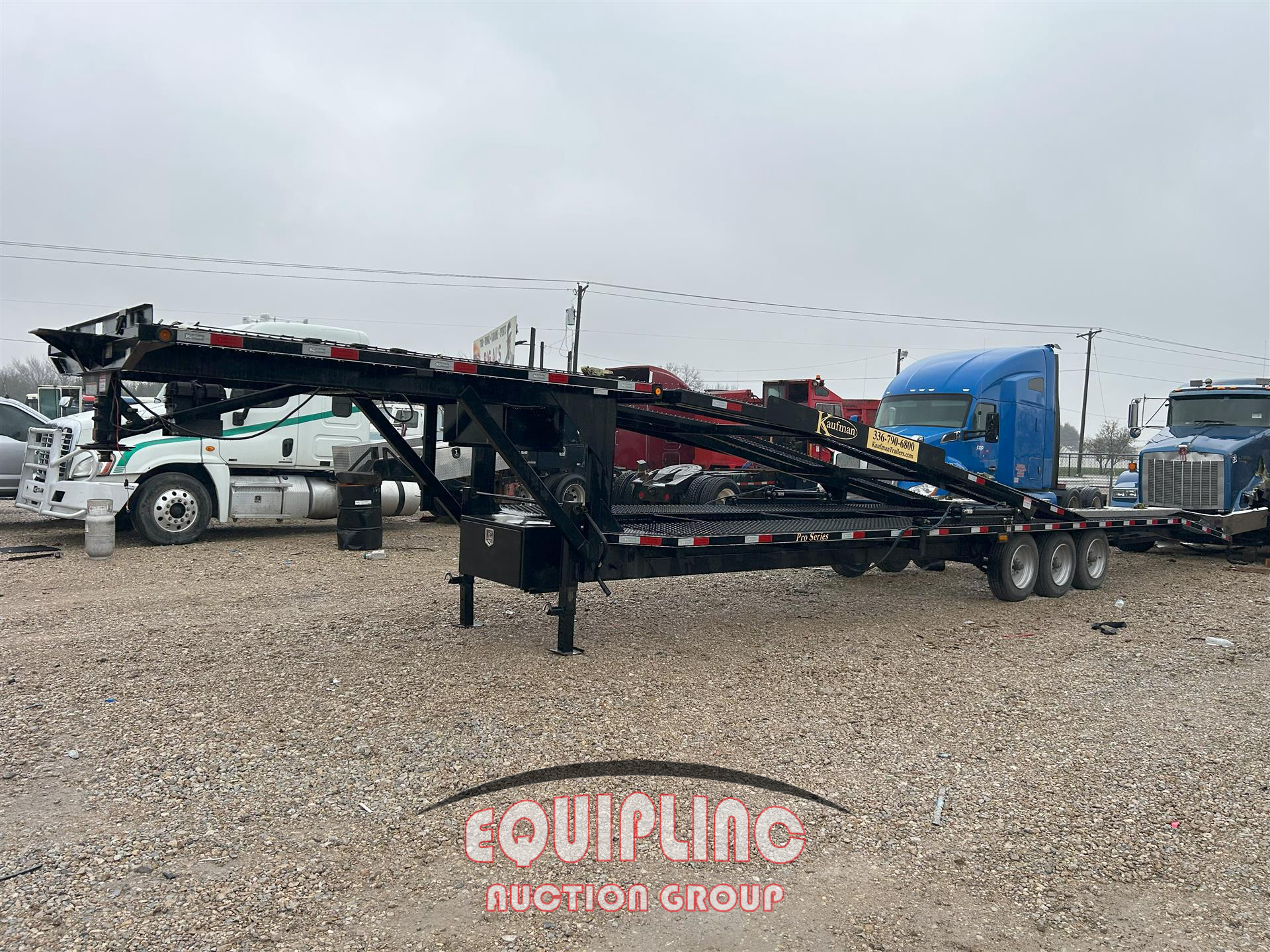 2023 KAUFMAN FE-3 8K-47 TRI AXLE CAR HAULER TRAILER