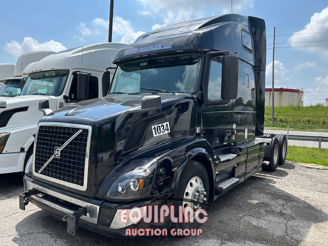 Photo of a 2018 Volvo VNL64T670