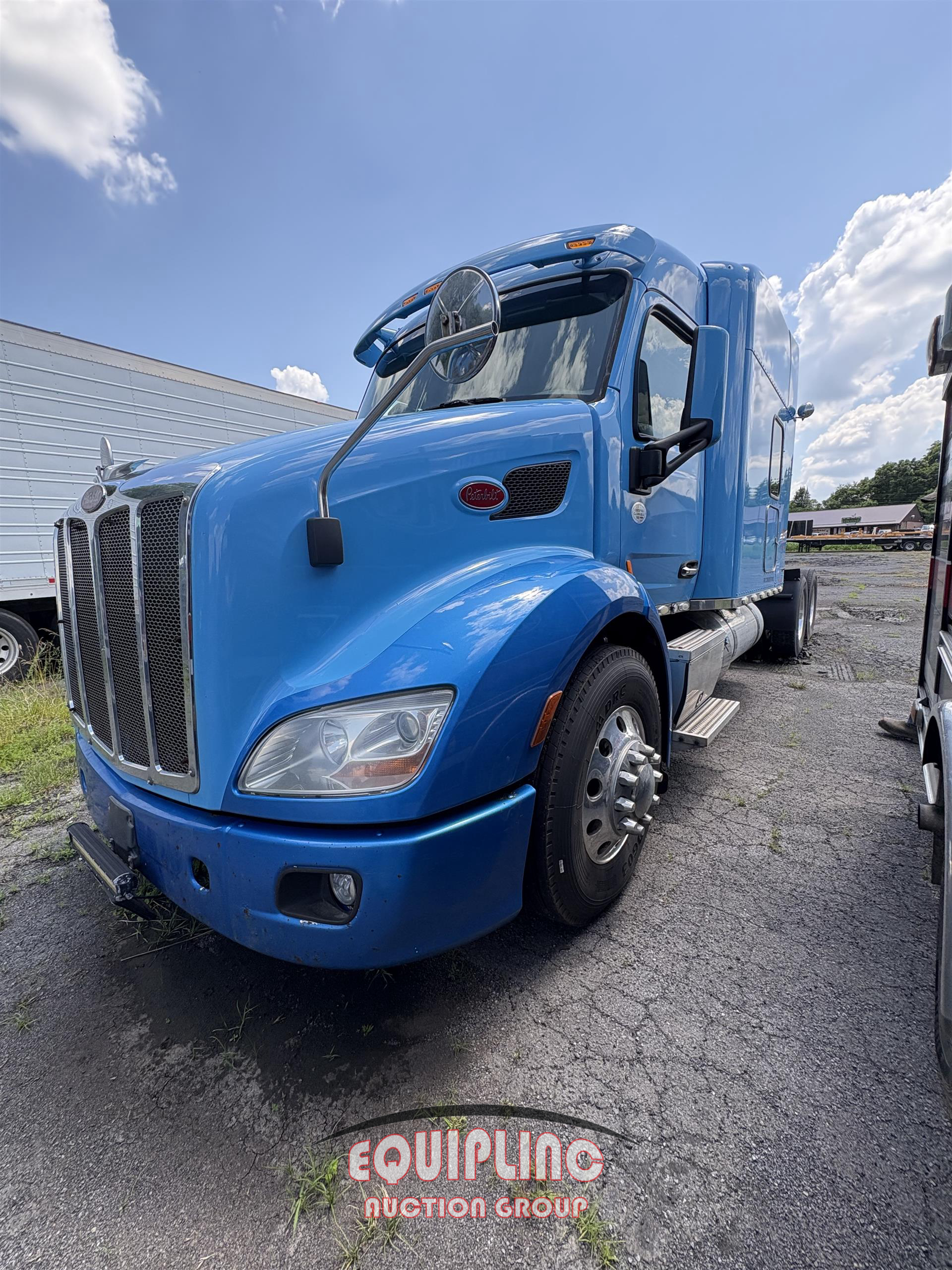 Photo of a 2018 Peterbilt 579