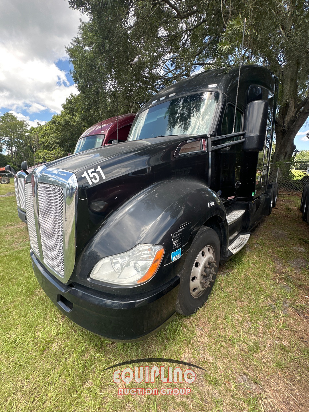 Photo of a 2018 Kenworth F650