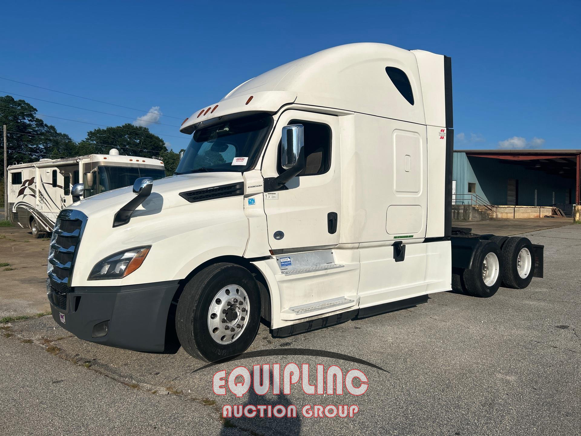 2020 FREIGHTLINER CASCADIA 126 TANDEM AXLE SLEEPER TRUCK