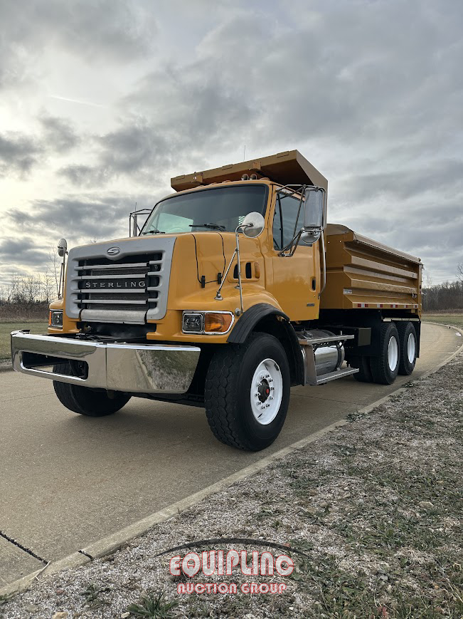 2007 STERLING L7500 TANDEM AXLE DUMP TRUCK