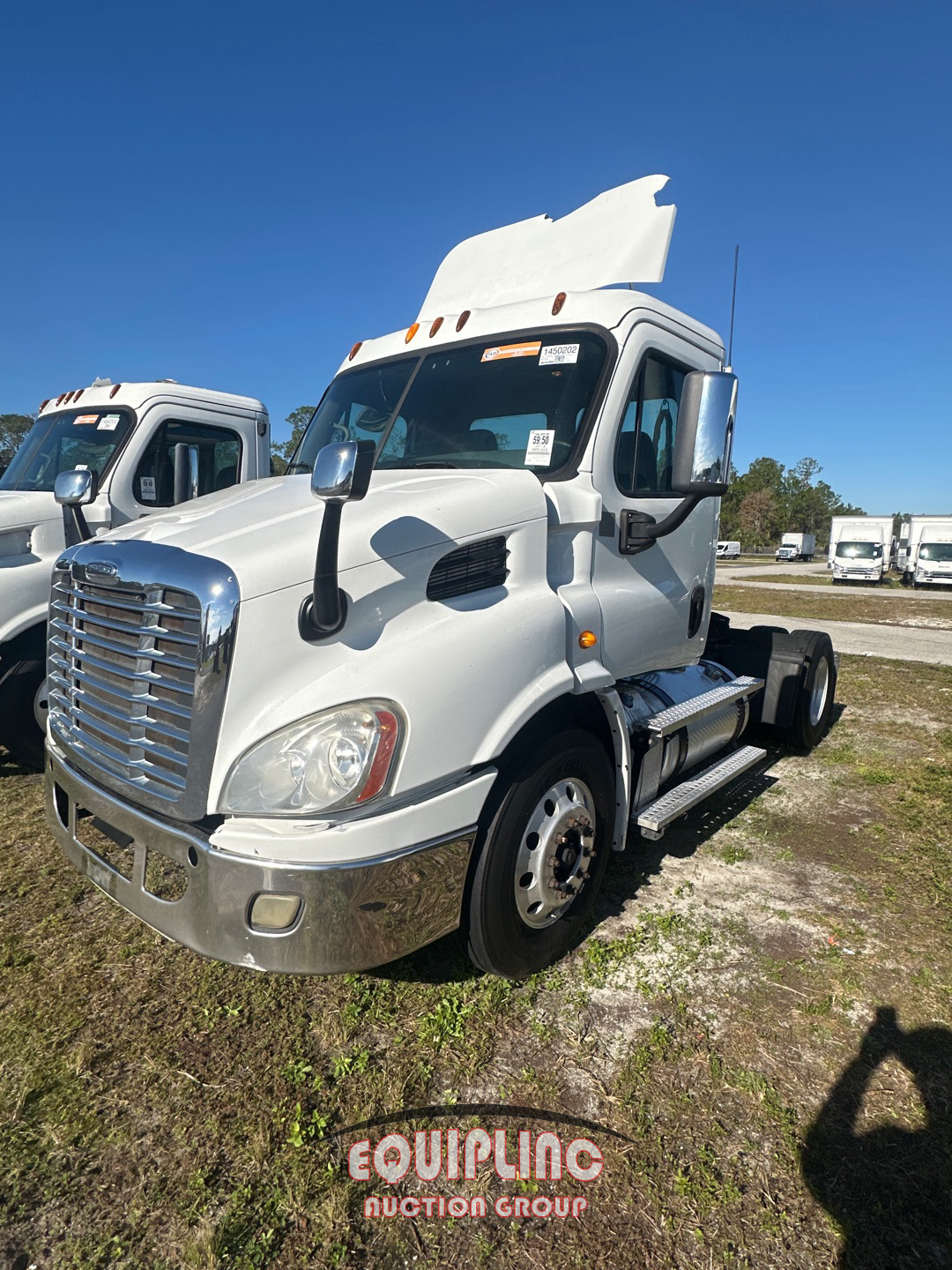 2013 FREIGHTLINER CASCADIA SINGLE AXLE DAY CAB