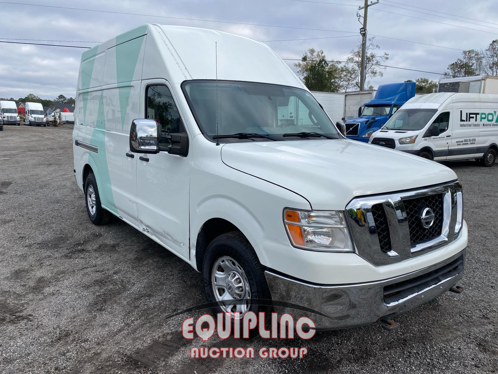 2013 NISSAN NV3500 CARGO VAN