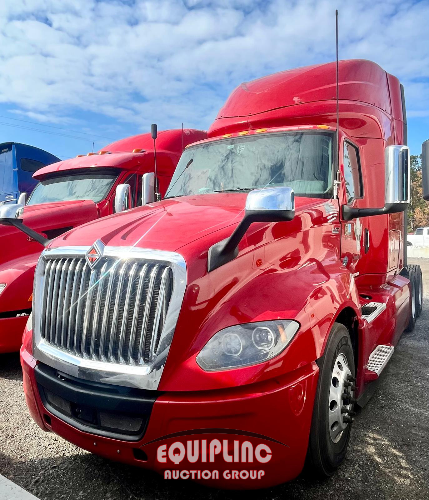 2018 INTERNATIONAL LT625 TANDEM AXLE SLEEPER