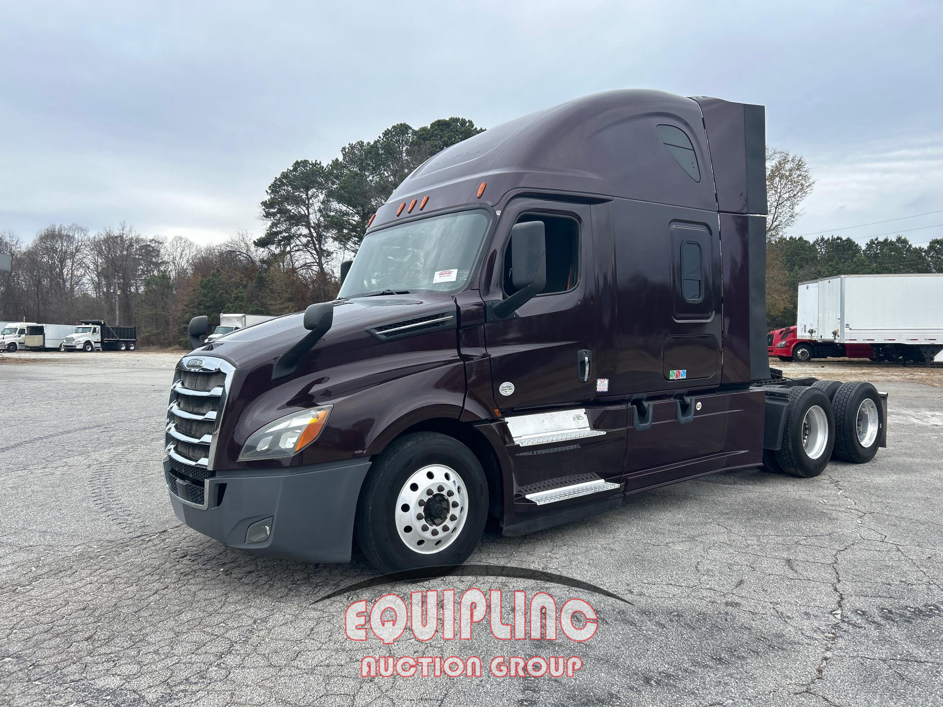 2019 FREIGHTLINER CASCADIA TANDEM AXLE SLEEPER
