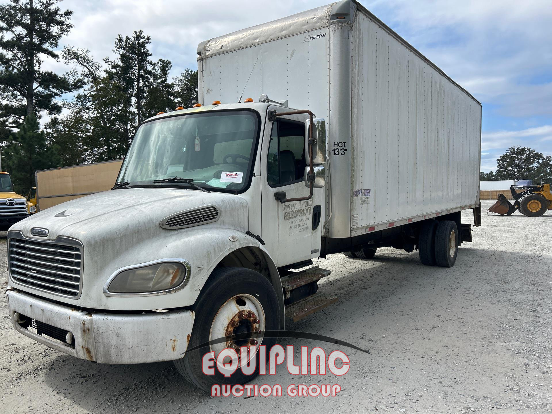 2007 FREIGHTLINER M2 26FT BOX TRUCK