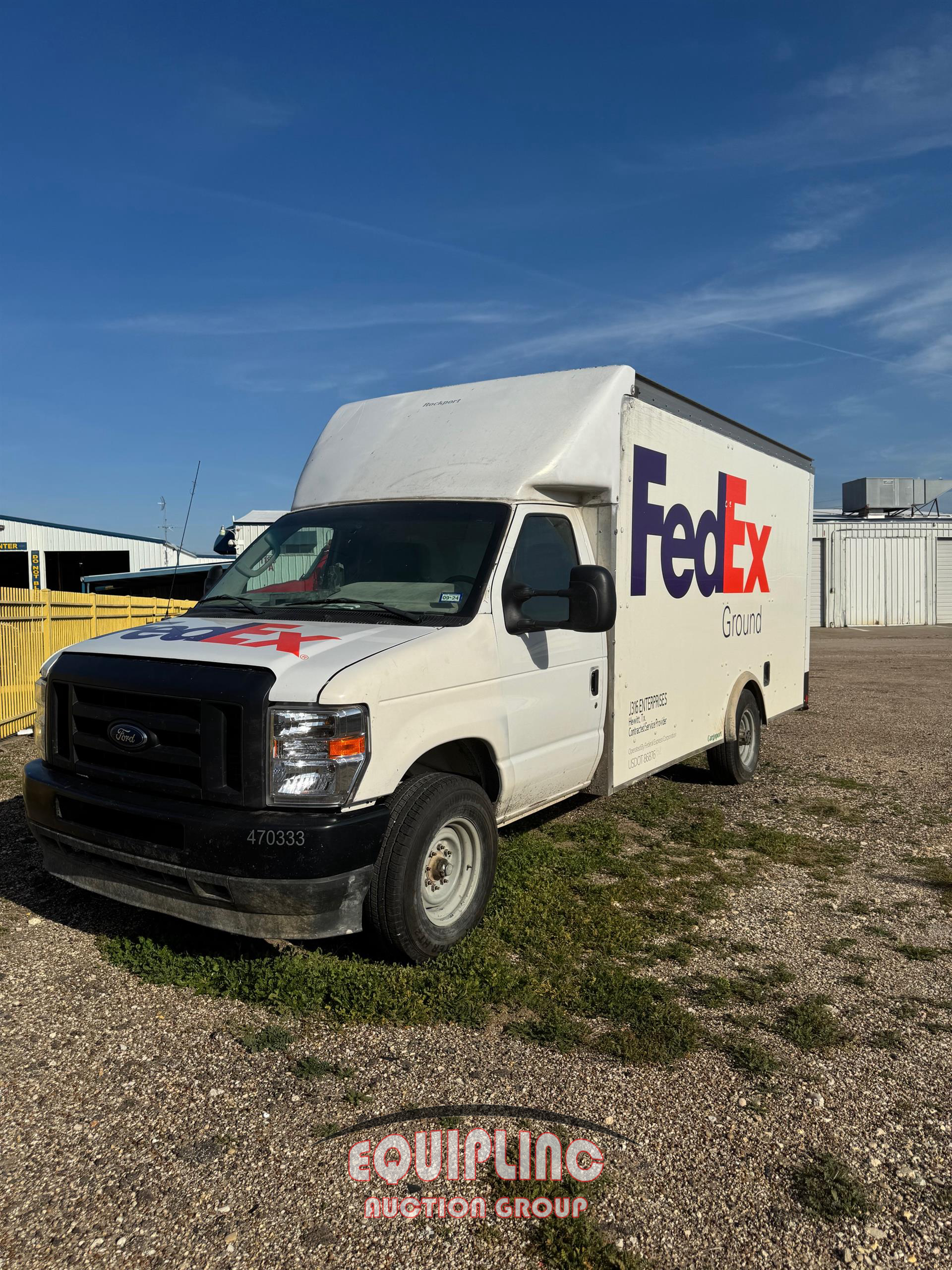 2022 FORD E350 BOX TRUCK