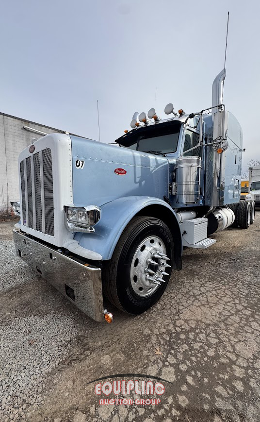 2019 PETERBILT 389 TANDEM AXLE SLEEPER