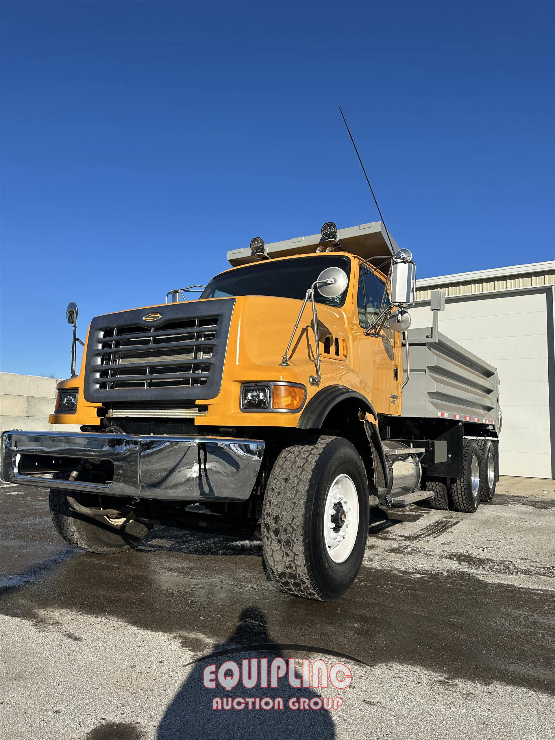 2006 STERLING AT9500 6X4 T/A 14FT DUMP TRUCK