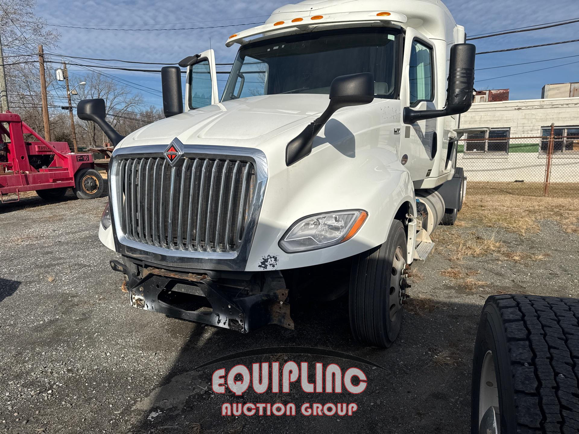 2020 INTERNATIONAL LT625 6X4 TANDEM SLEEPER TRUCK