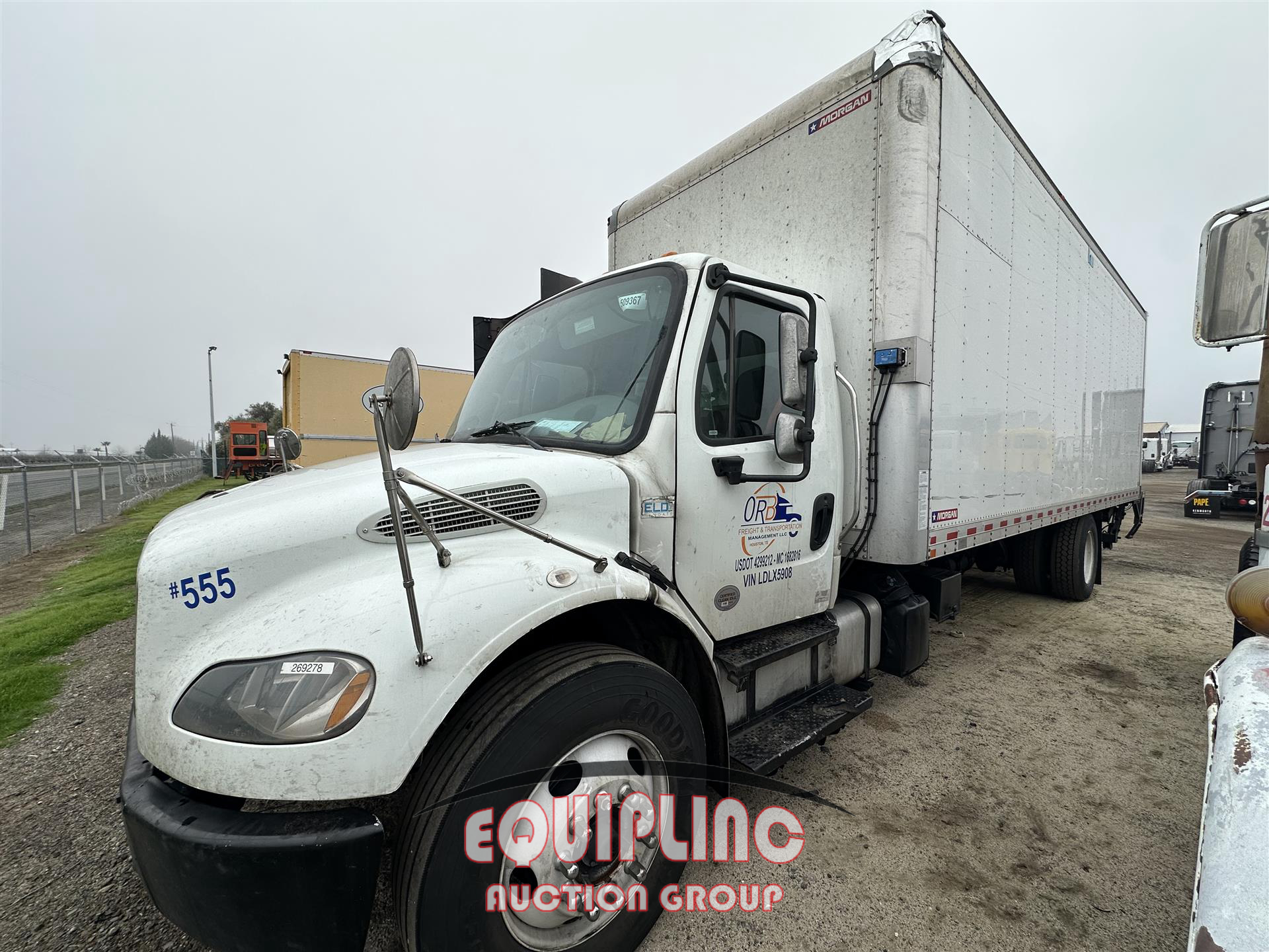2020 FREIGHTLINER M2 4X2 26FT BOX TRUCK