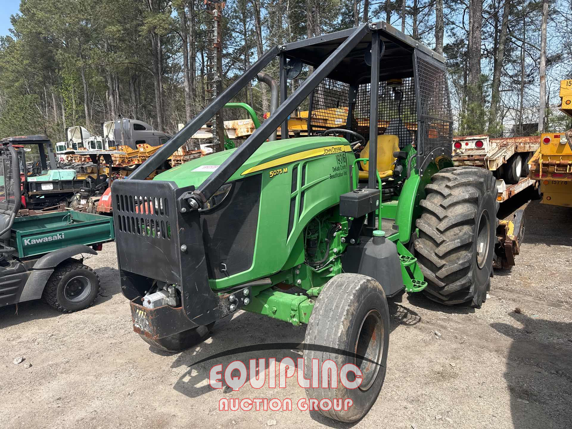 2016 JOHN DEERE 5075M TRACTOR AND BUSH HOG