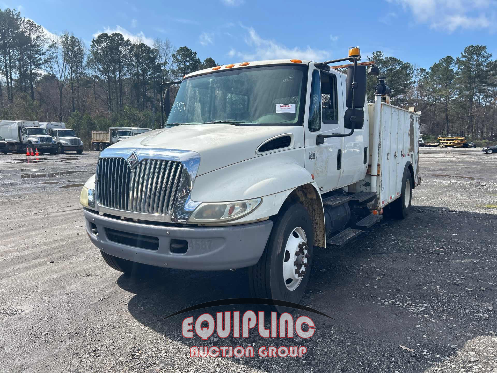 2004 International 4300
