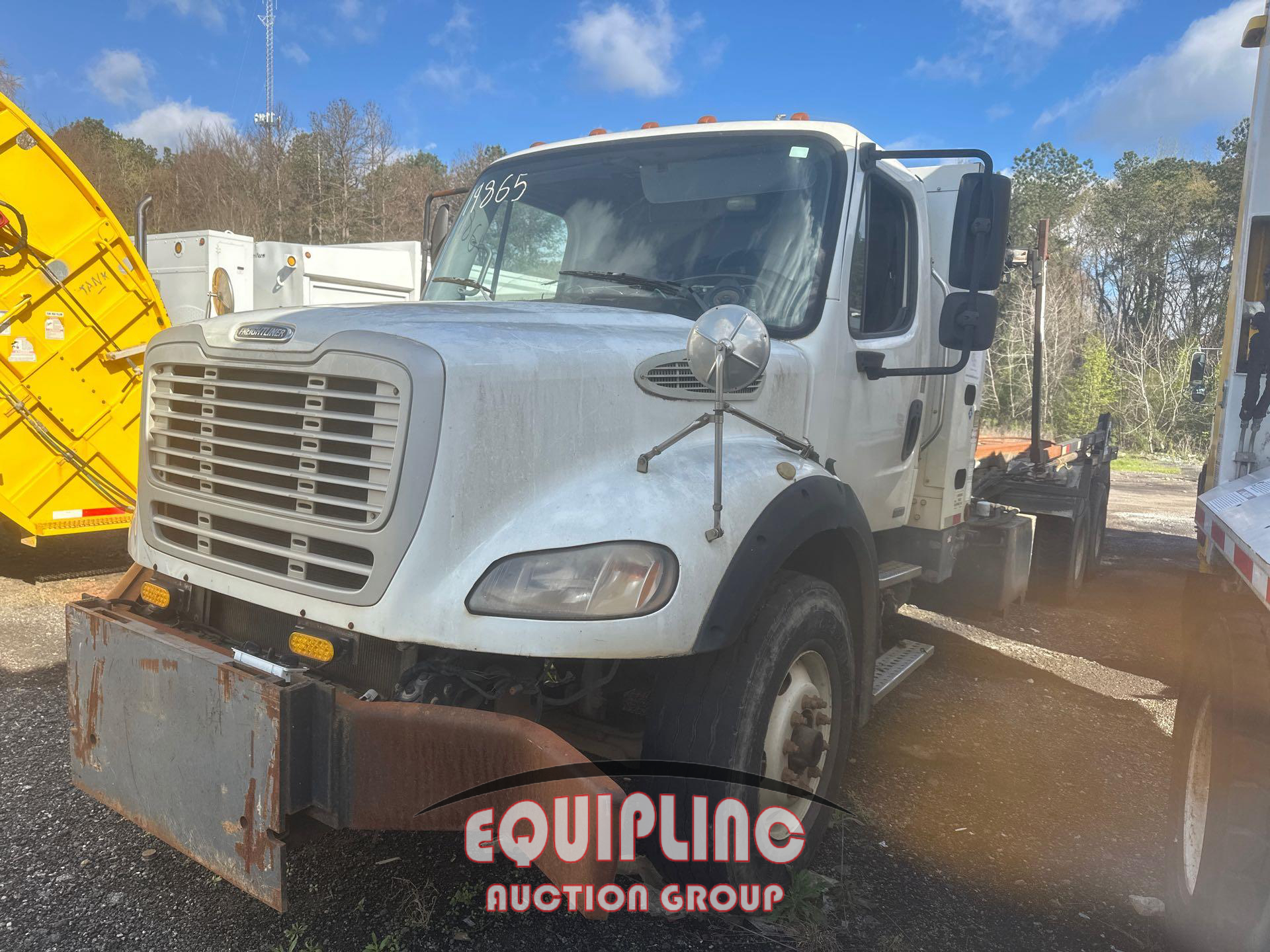2012 Freightliner M2 