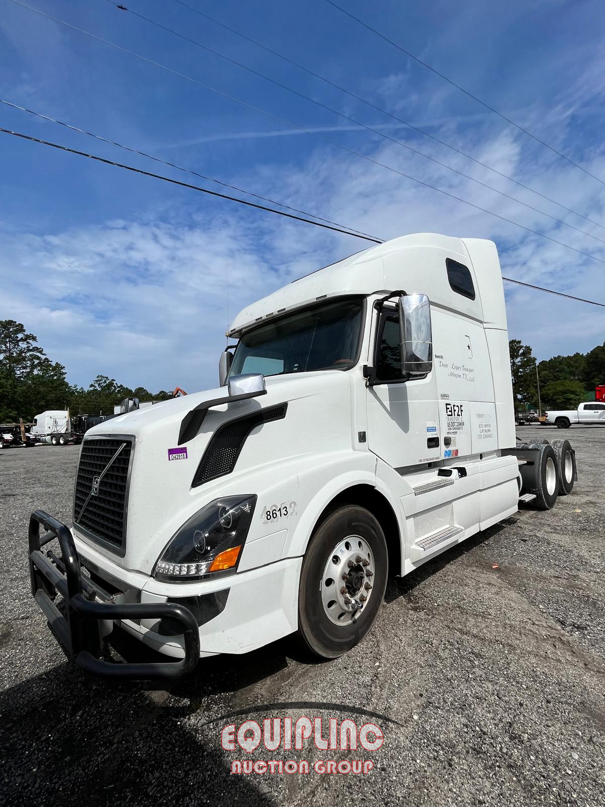 Photo of a 2016 Volvo VNL670