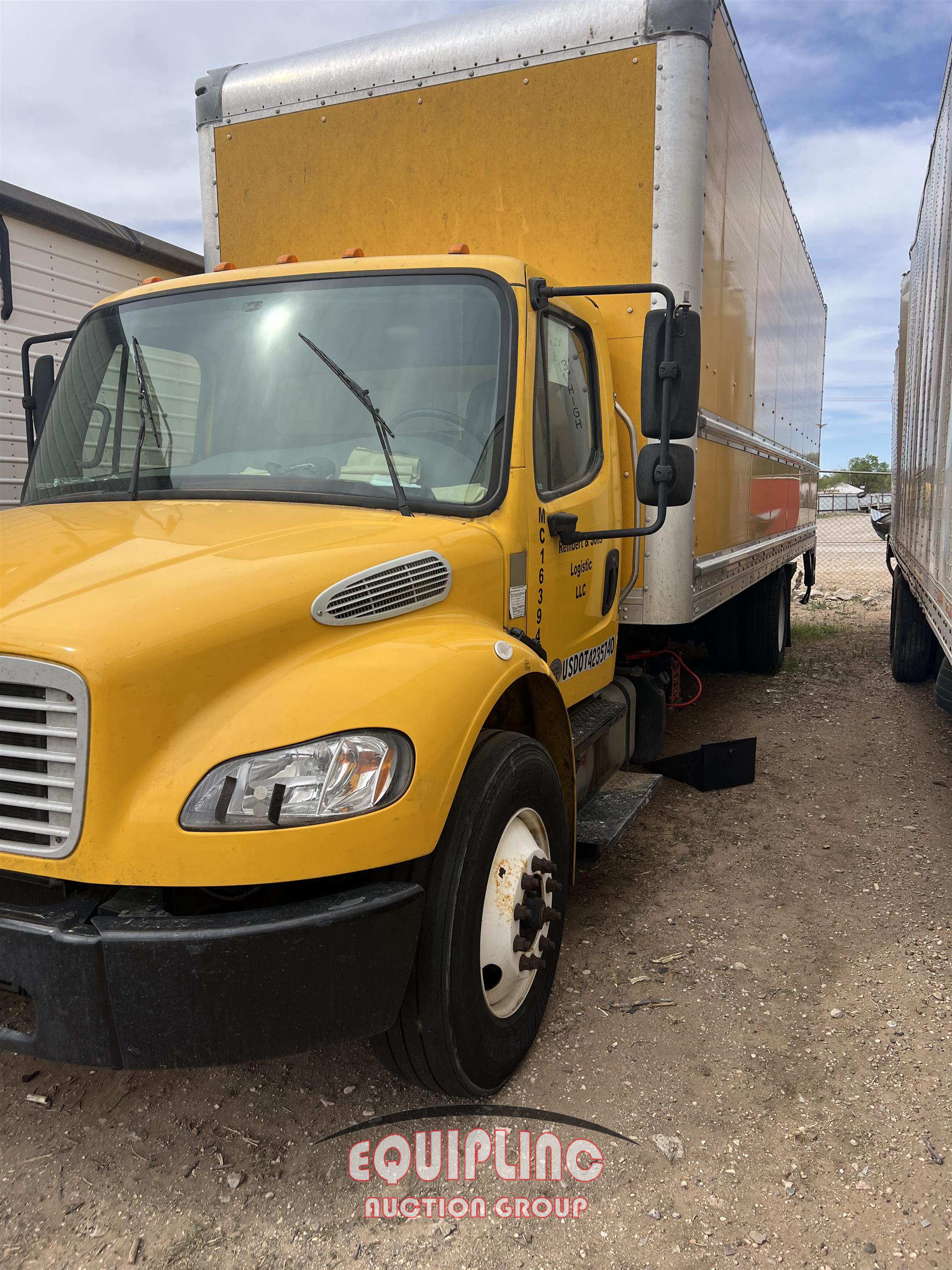 2019 FREIGHTLINER M2 4X2 S/A 26FT BOX TRUCK