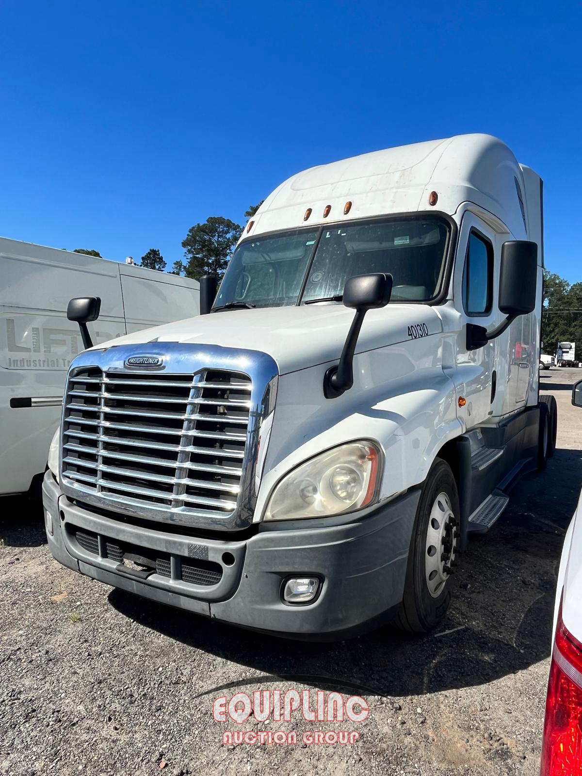 2016 FREIGHTLINER CASCADIA 6X4 T/A SLEEPER TRUCK TRACTOR