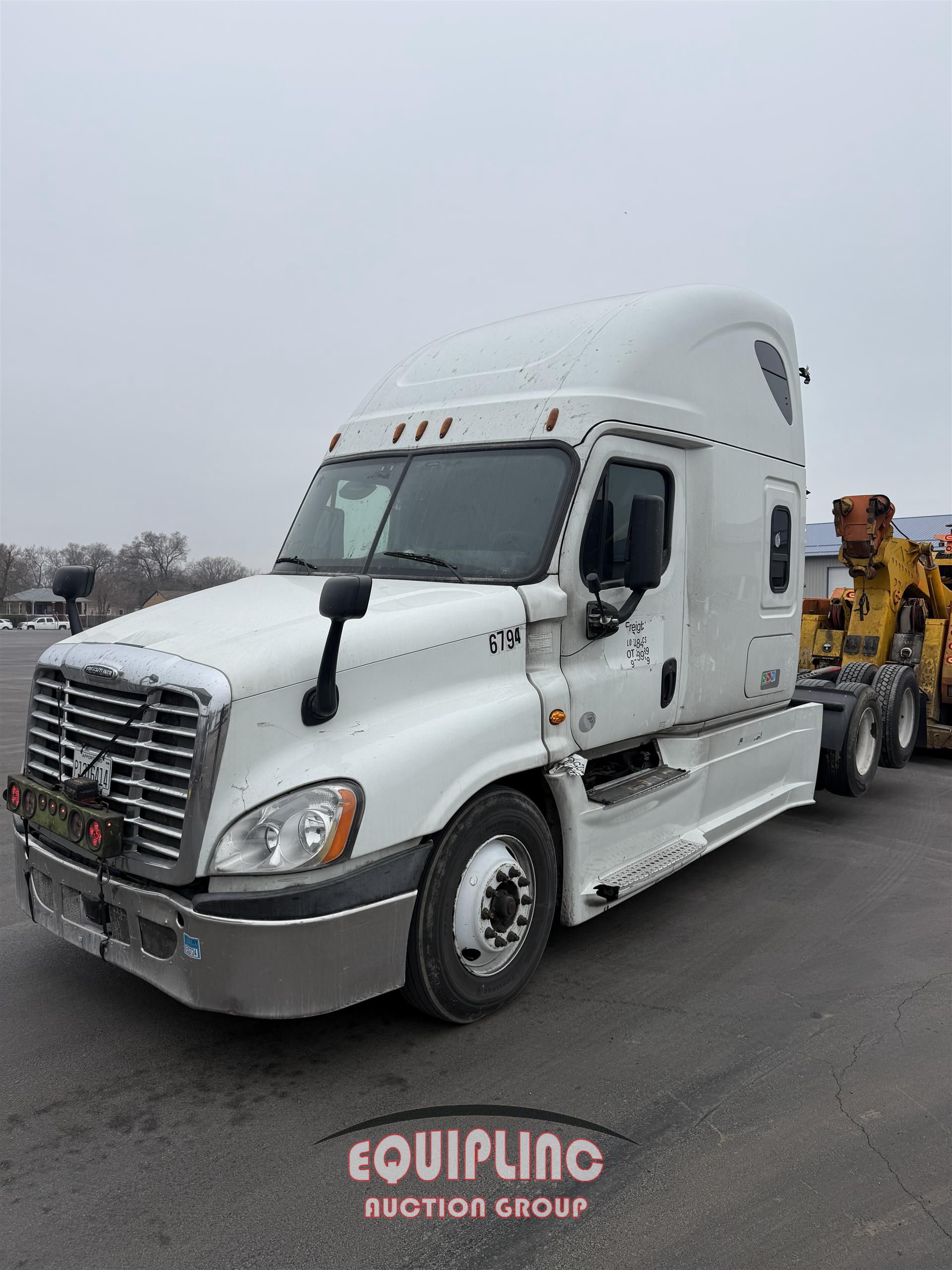 2018 FREIGHTLINER CASCADIA 125 6X4 T/S SLEEPER TRUCK TRACTOR