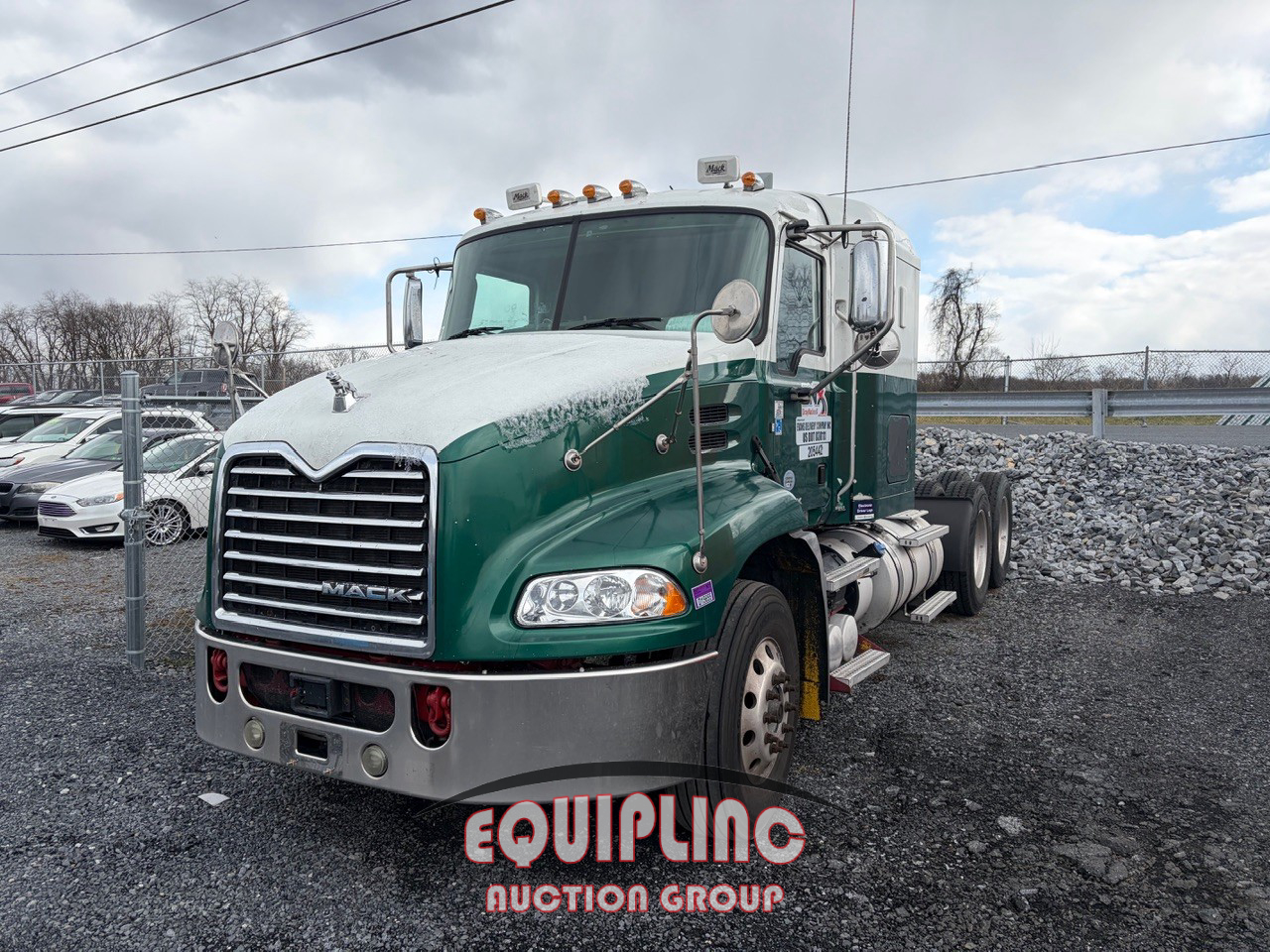 2017  MACK CXU PINNACLE T/A TRUCK TRACTOR