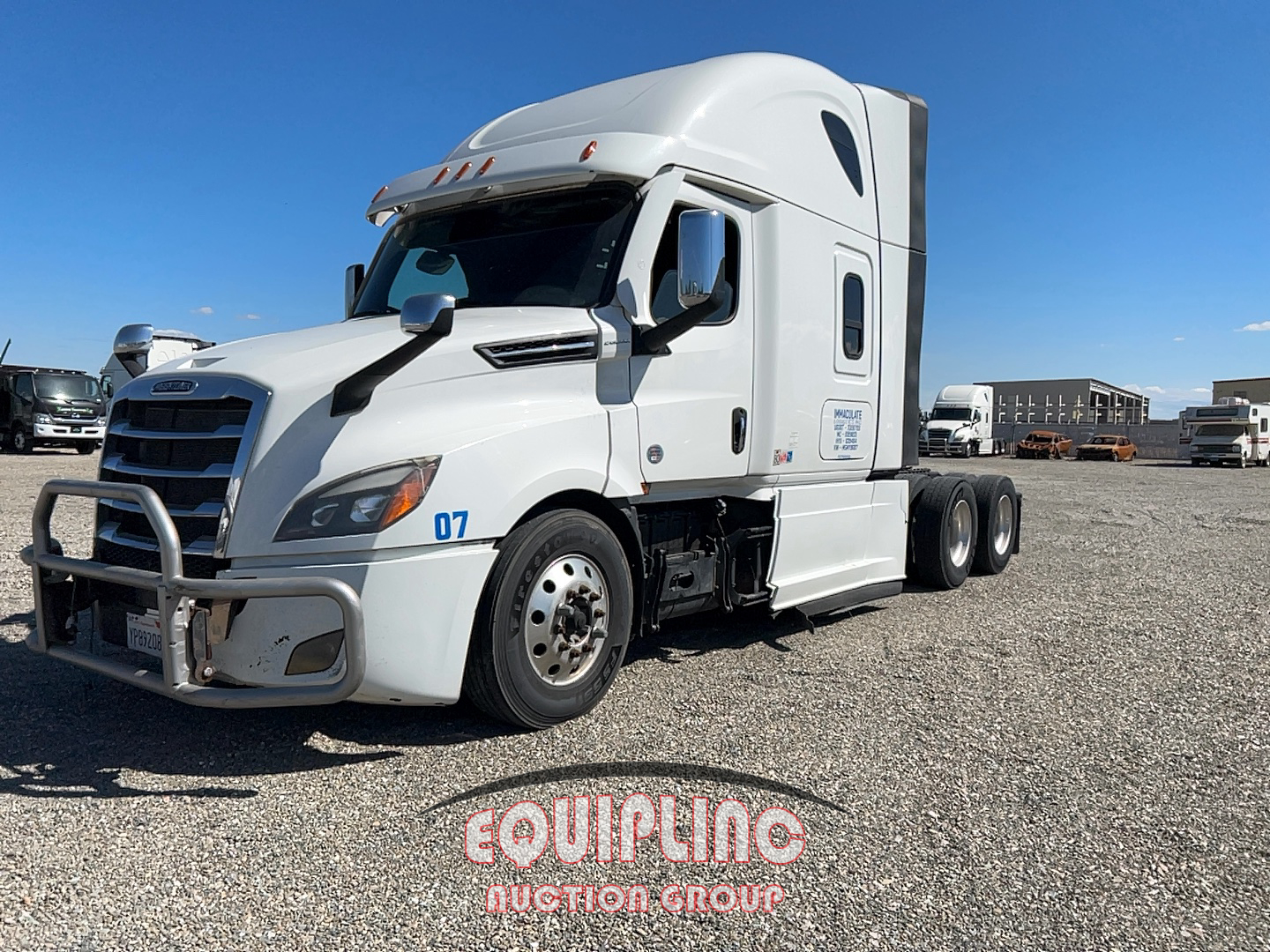 Photo of a 2021 Freightliner CASCADIA