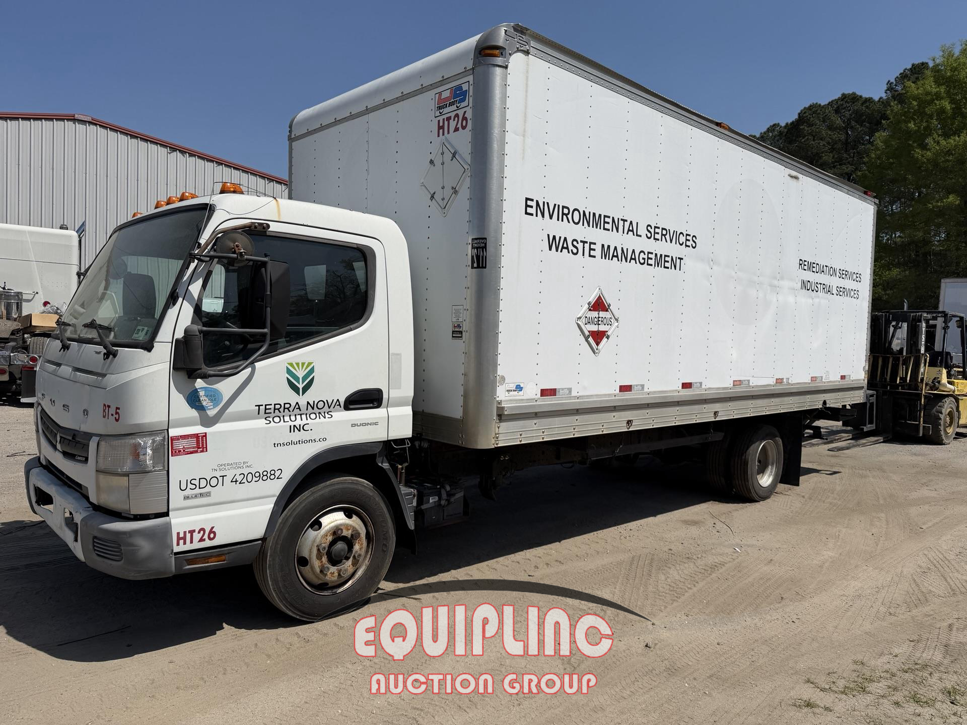 Photo of a 2013 Mitsubishi FE