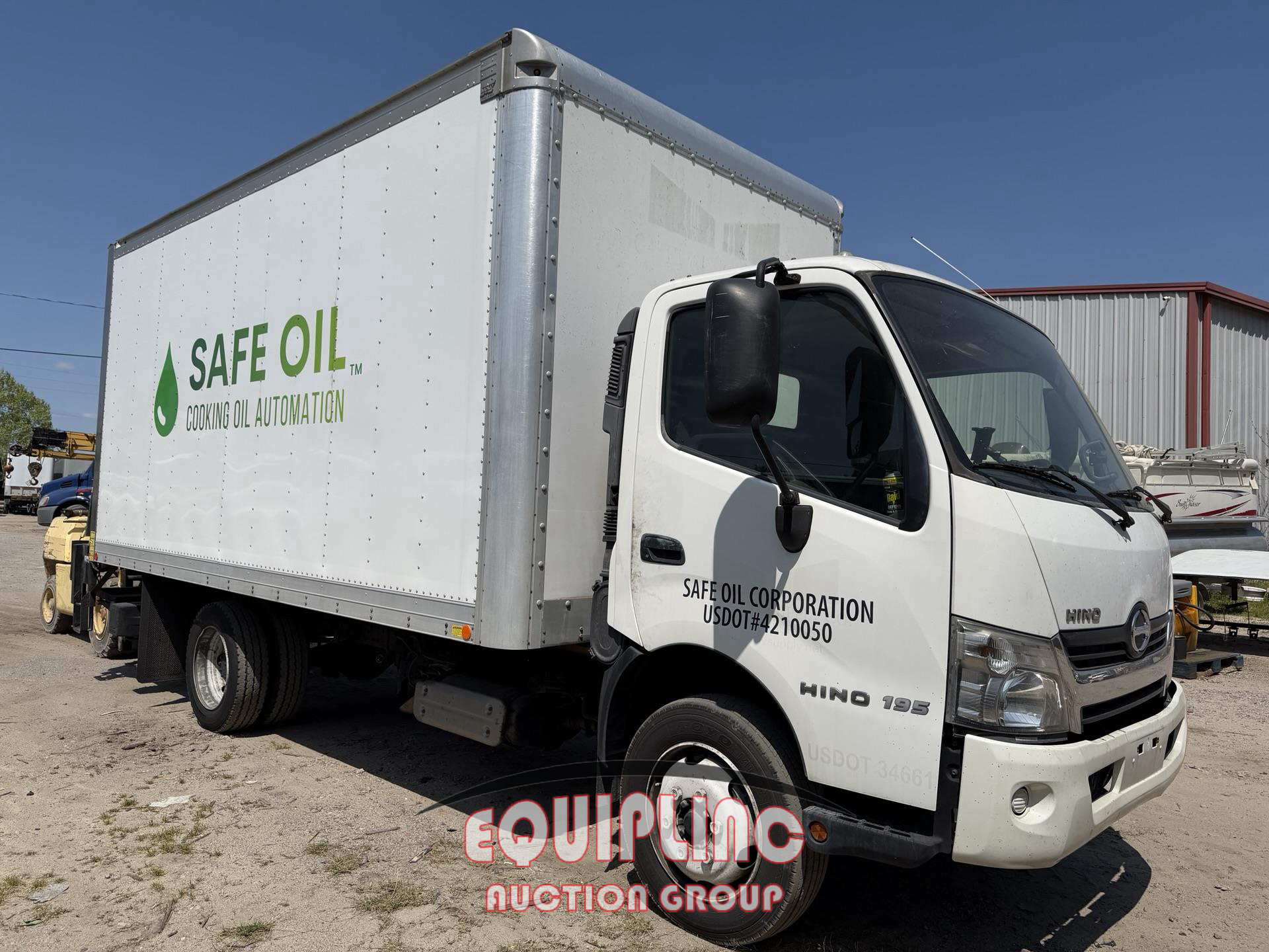 Photo of a 2017 Hino 195
