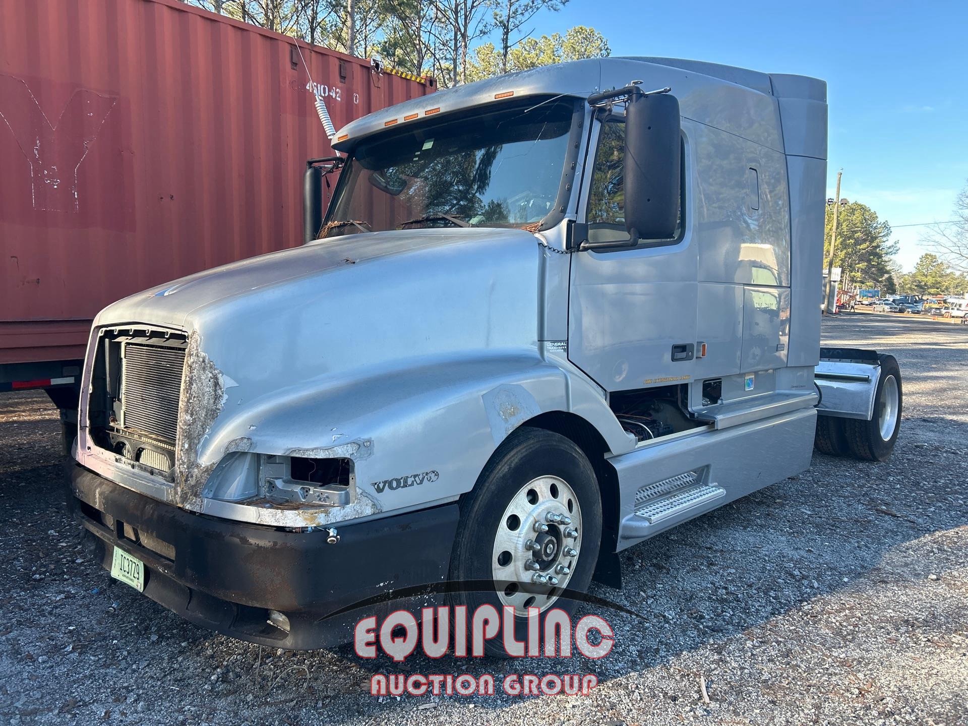 1998 VOLVO VNL64T630 S/A MID ROOF SLEEPER TRUCK TRACTOR
