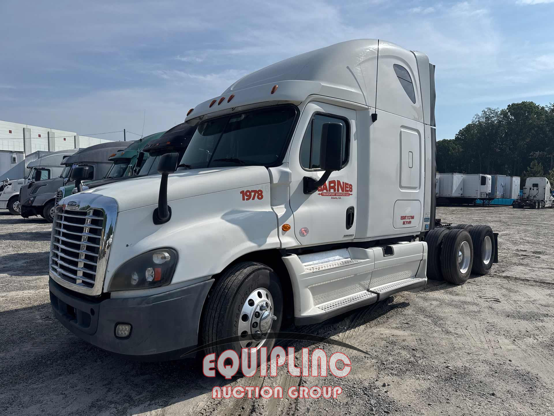 Photo of a 2012 Freightliner CASCADIA