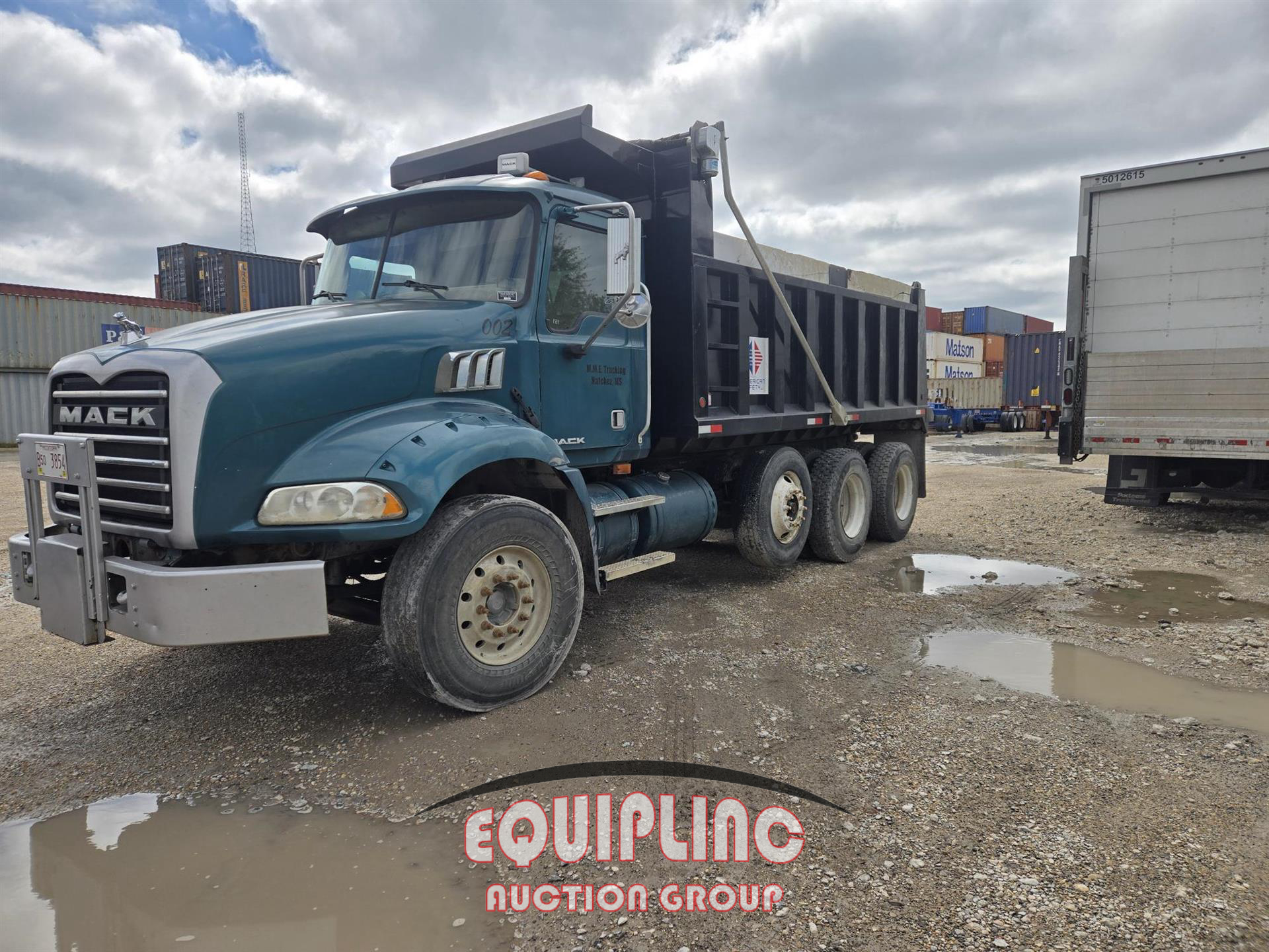Photo of a 2007 Mack CTP713B