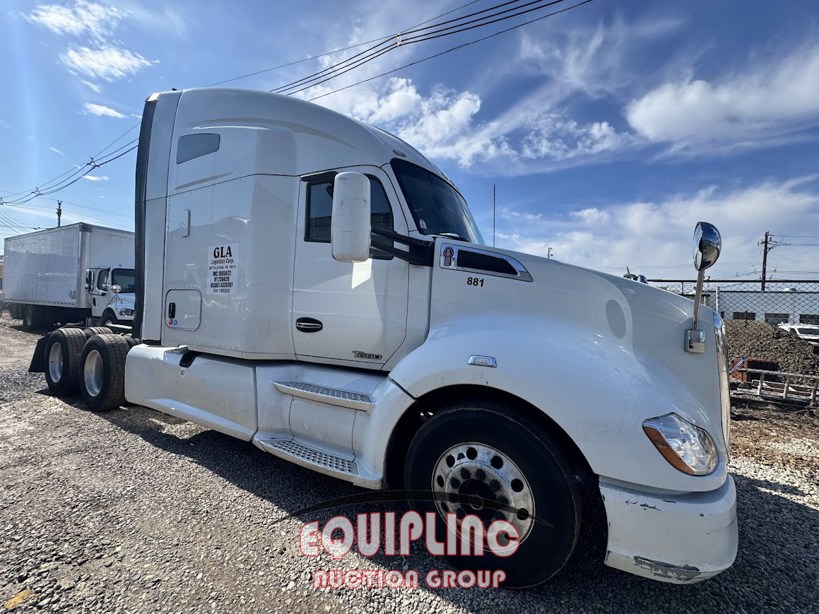 2018 KENWORTH T680 6X4 T/A SLEEPER TRUCK TRACTOR